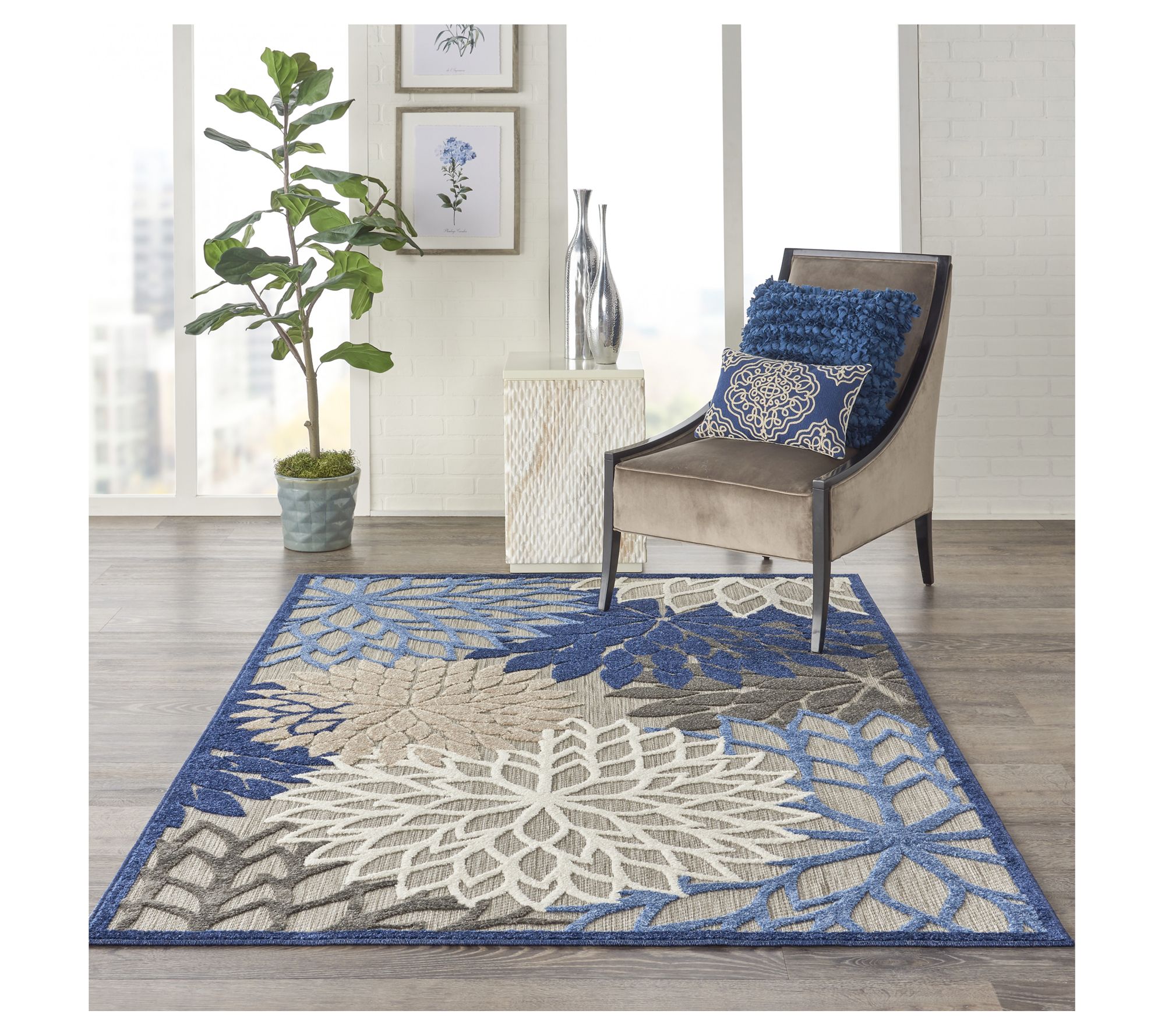 Nourison Aloha Tropical 5'3" x 7'5" Rug