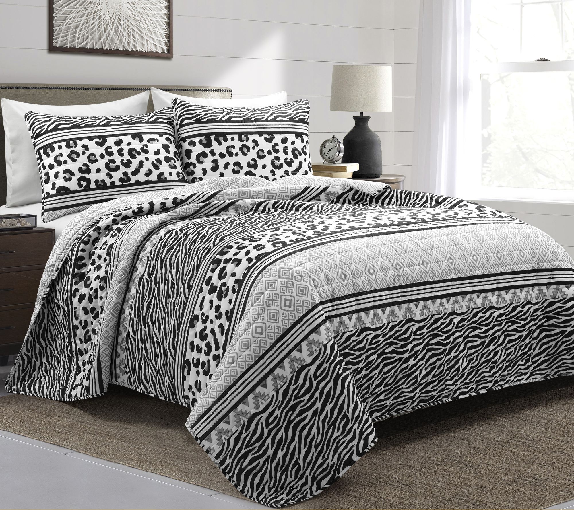 Lush Decor Animal Global Reversible Quilt - King - QVC.com