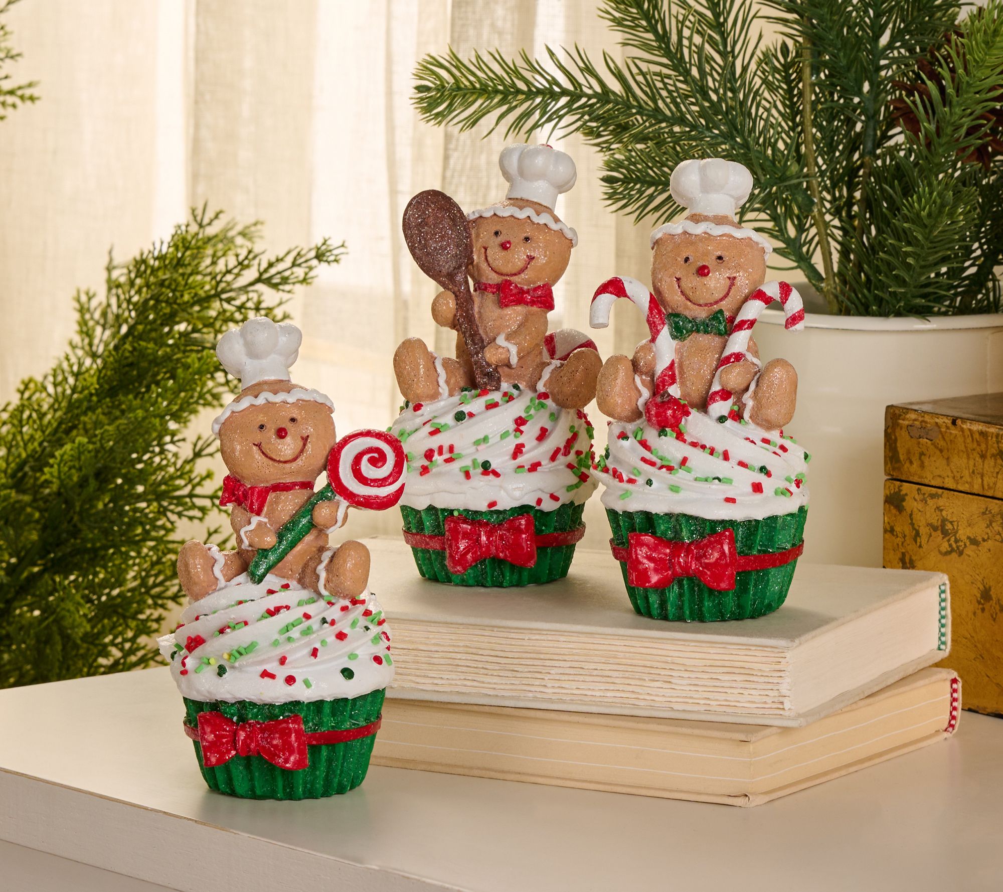 Set of 3 Gingerbread Children with Cupcakes by Valerie