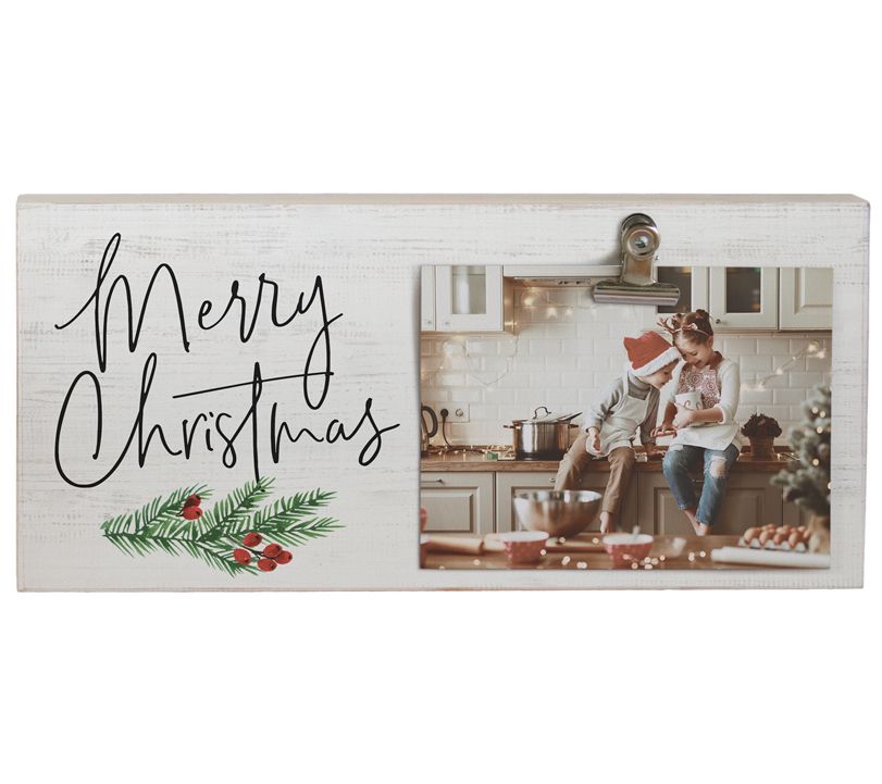 Merry Christmas. Picture Clip By Sincere Surroundings.