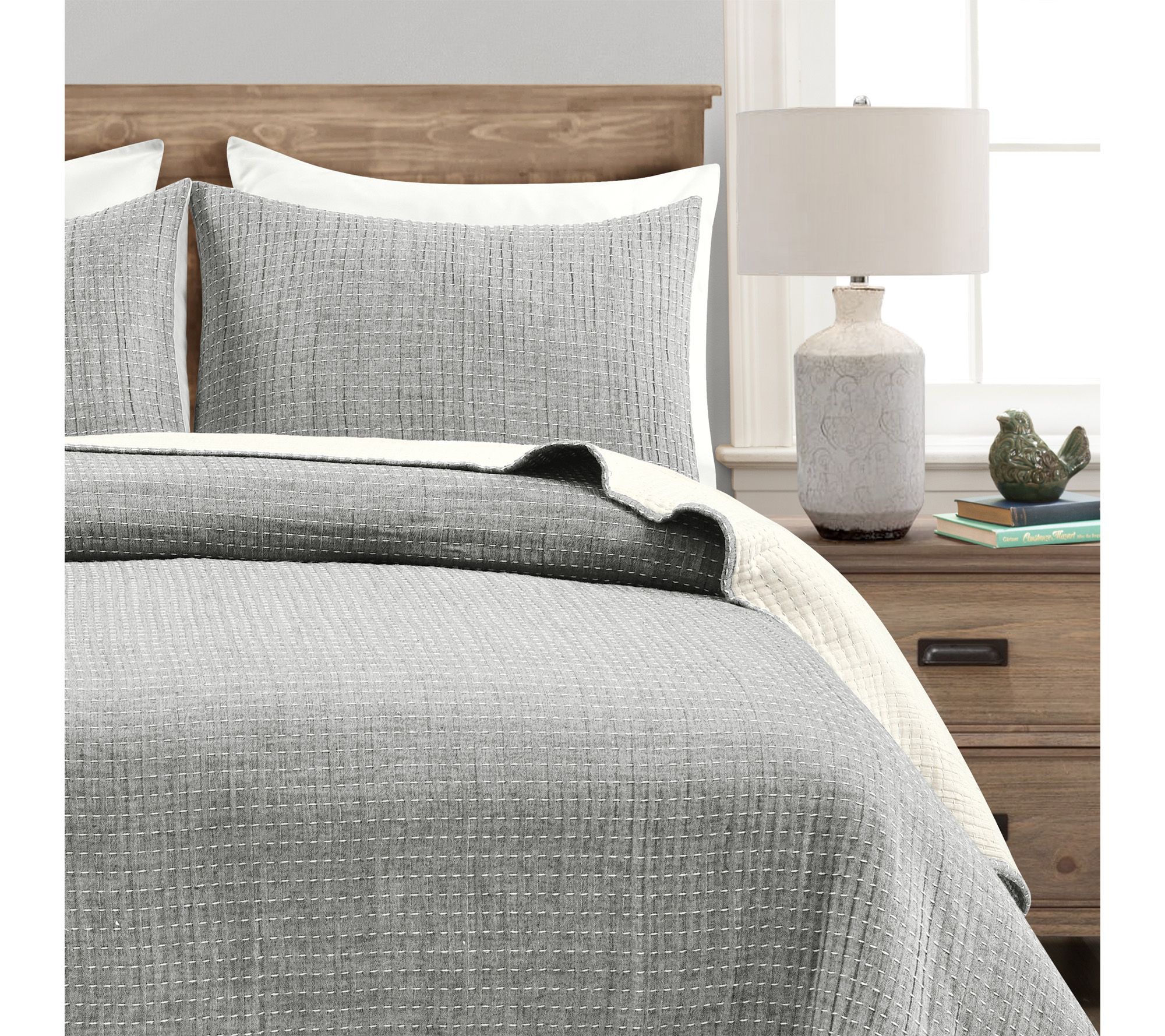 Solid Kantha Pick Stitch Yarn Dyed 3Pc King Quilt Set