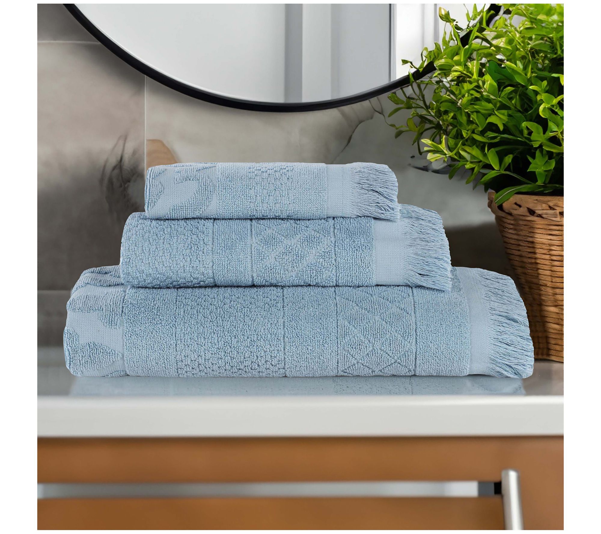 Superior Rolla Cotton Geometric Jacquard 3 Piece Towel Set