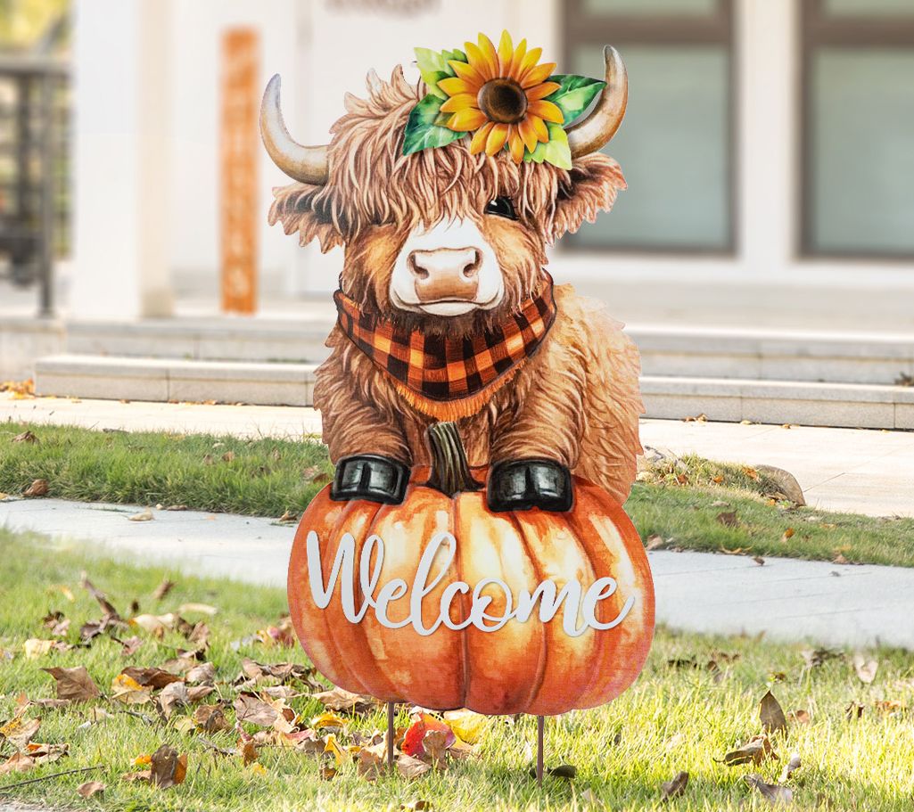 Glitzhome 30"H Fall Harvest Highland Cow WELCOME Garden Stake