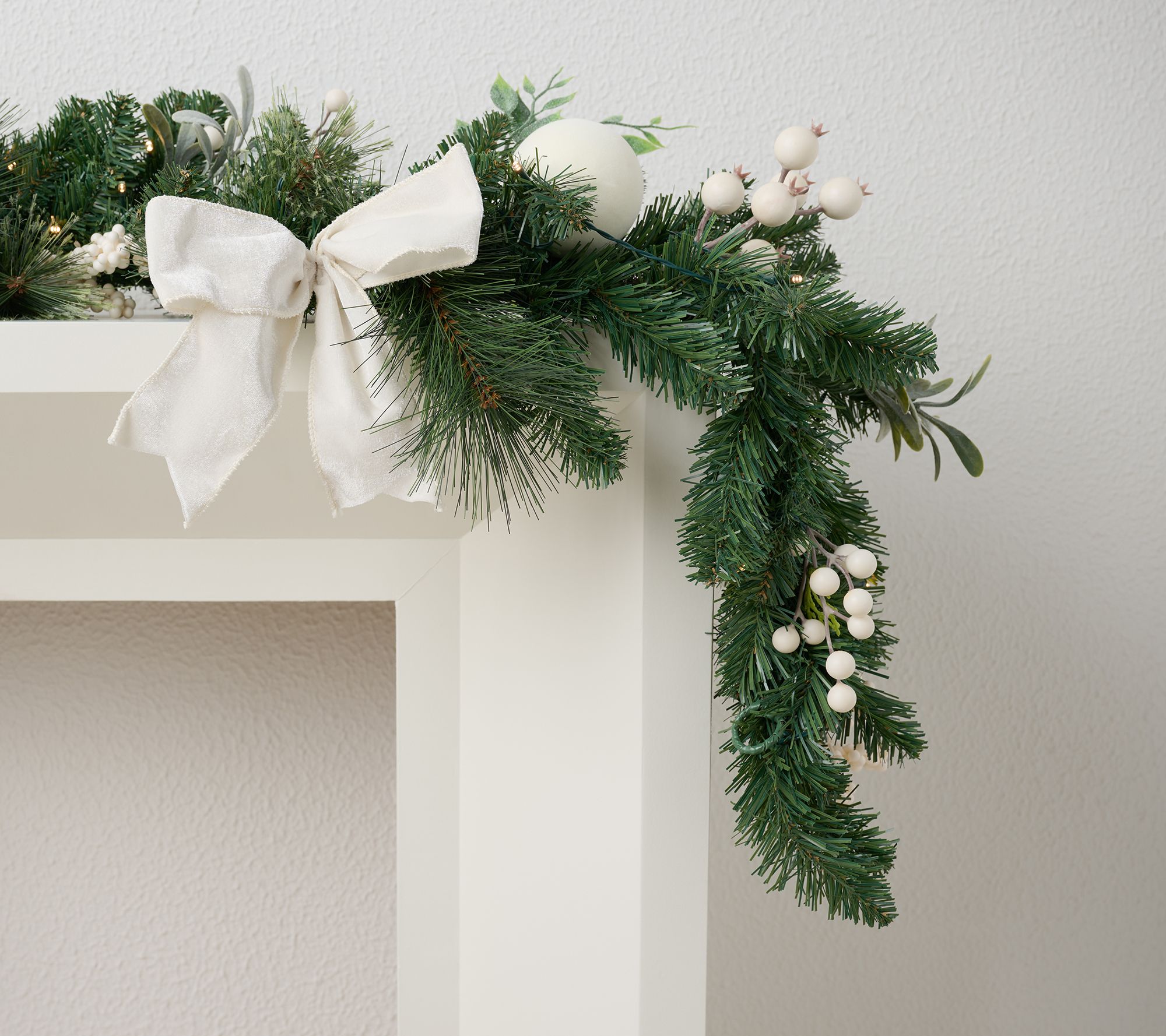 Home Reflections 72" Berry Garland