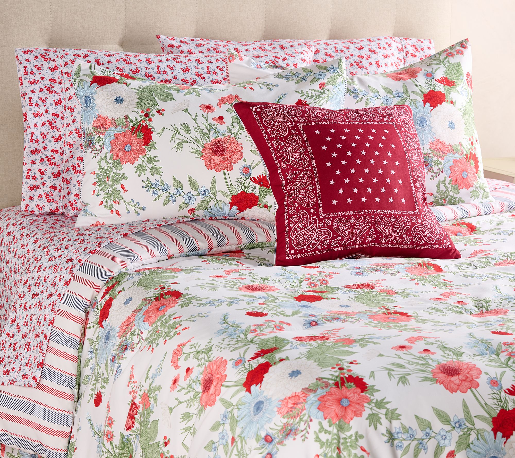 "As Is" Home Reflections Americana Queen Bedding Set