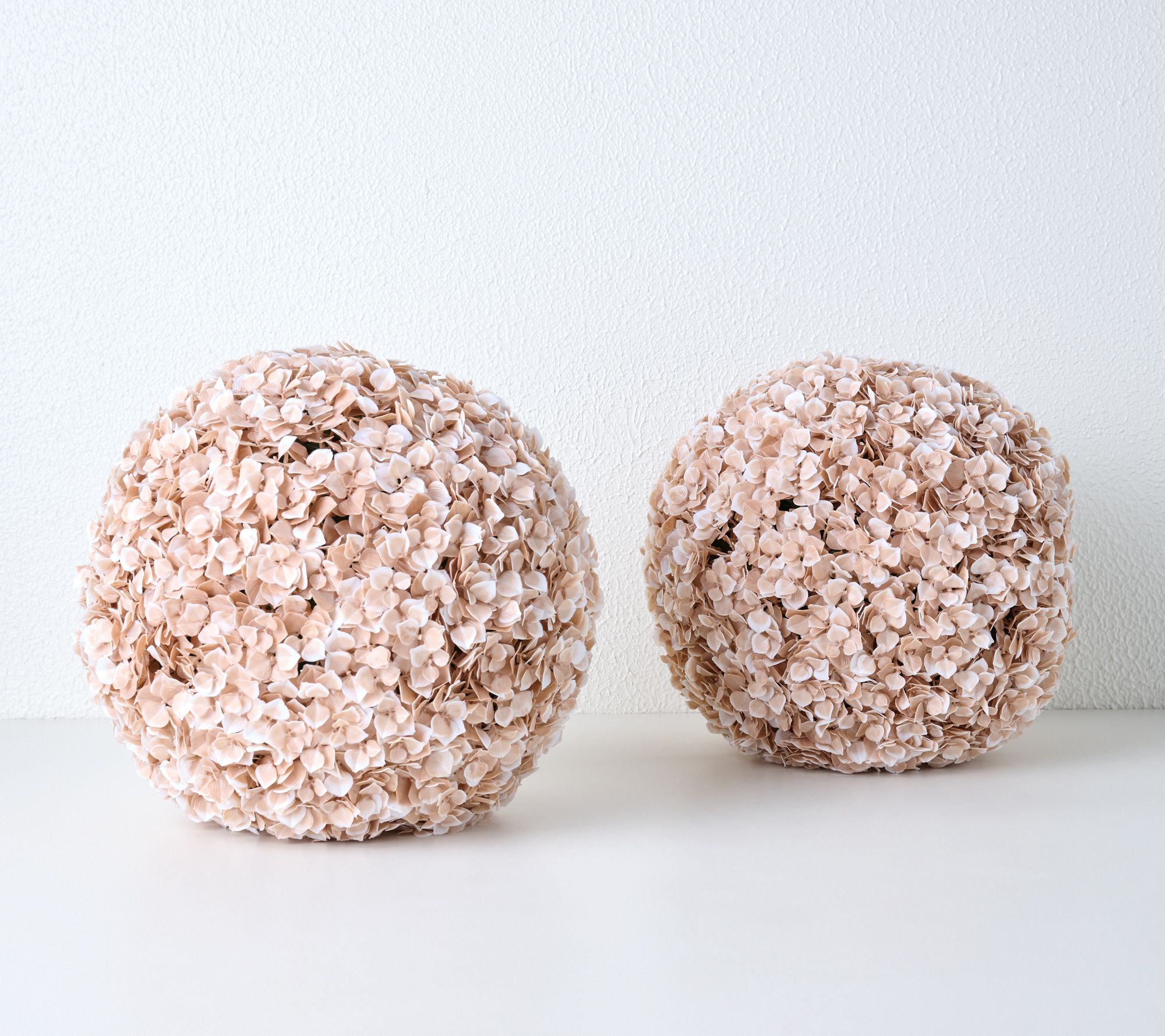 "As Is" Wicker Park S/2 14" In/Outdoor Faux Hydrangea Spheres