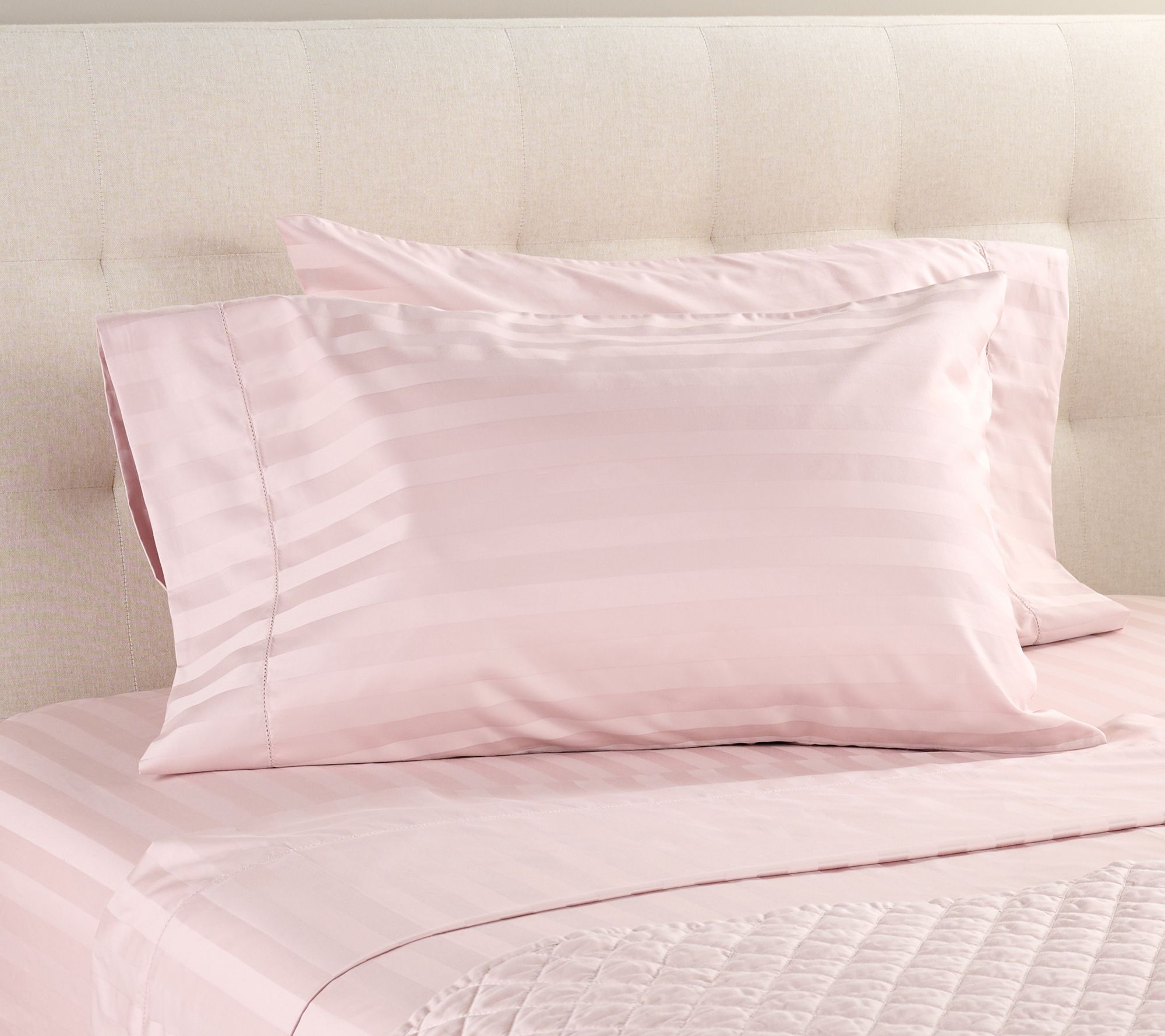Northern Nights Infinity Weave Set of 2 Pillowcases