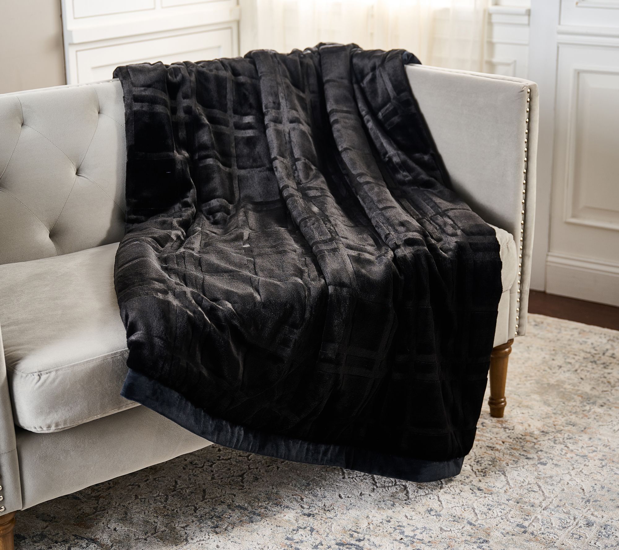 Hotel du Cobb Polo Club Luxe Velvet Border Faux Fur Throw by Dennis Basso