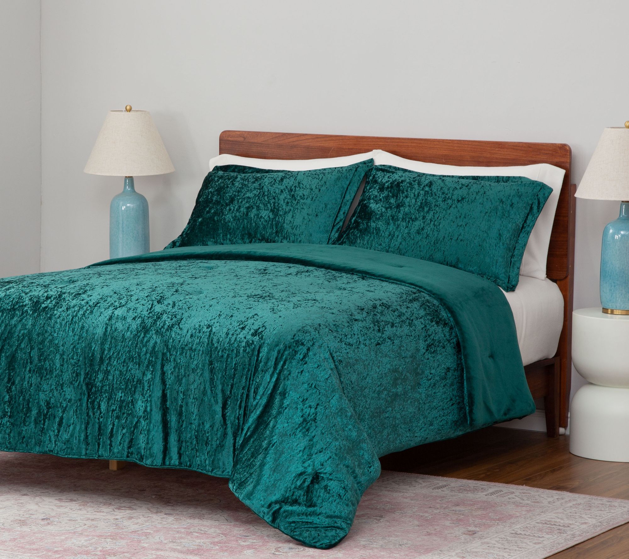 Berkshire Crushed Velvet Coverlet & Shams Set- Twin