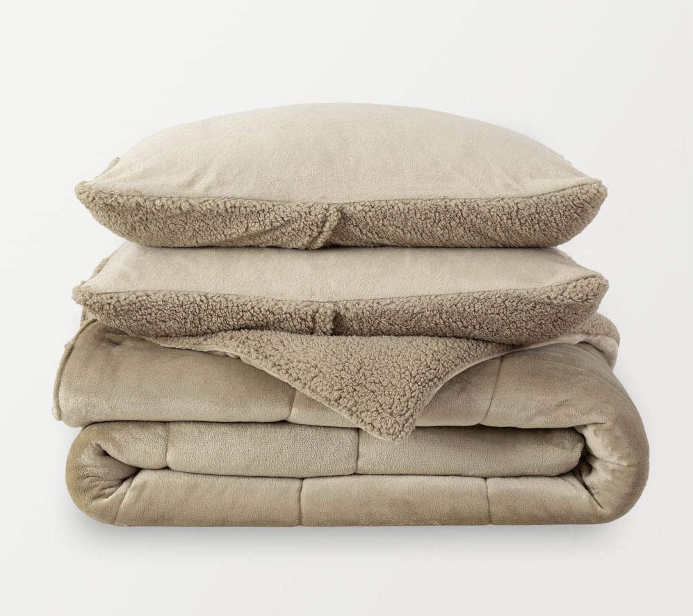 Berkshire Reversible VelvetLoft Sherpa Comforter Set - King