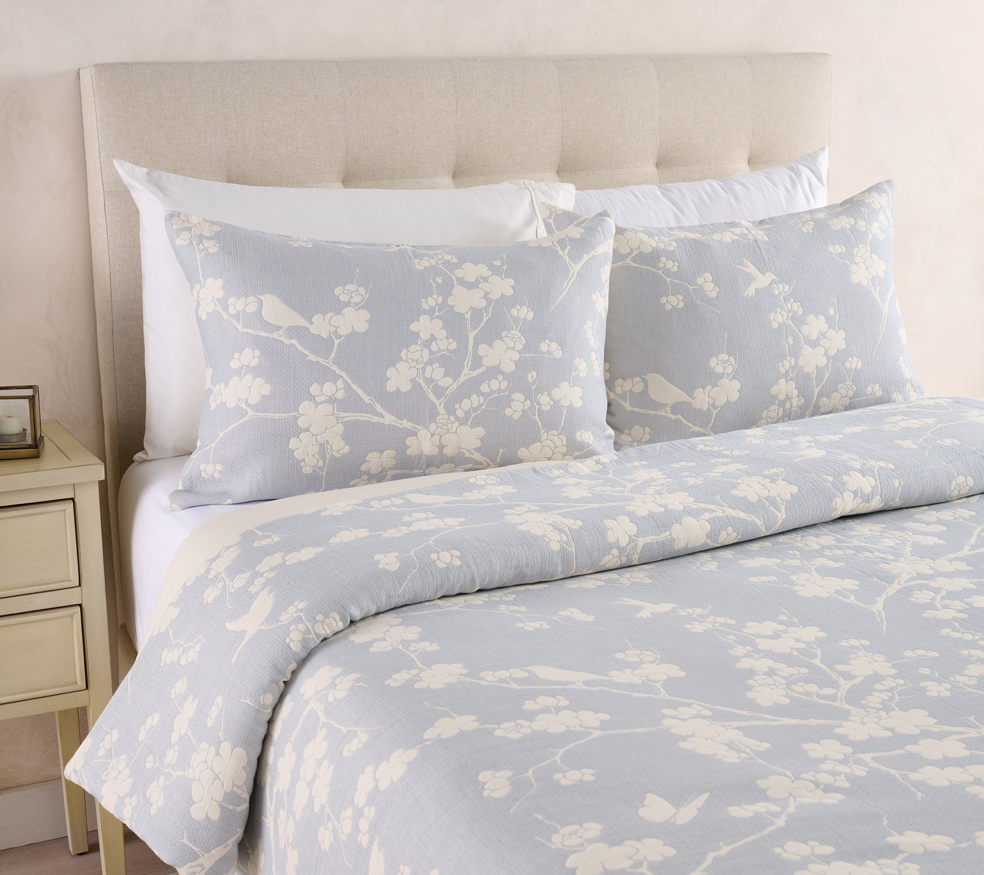 Northern Nights Cherry Blossom Jacquard Comforter & Sham Set- Full