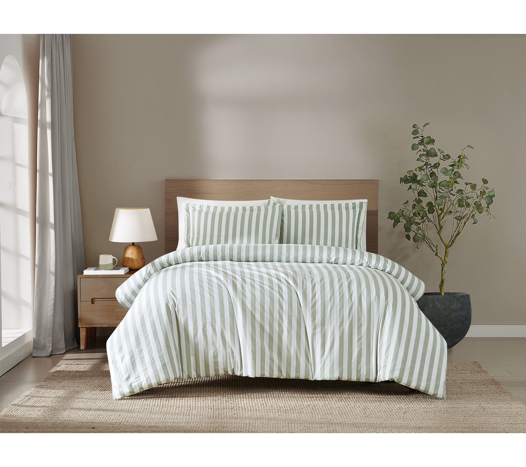 Brooklyn Loom Levi Stripe King Comforter Set