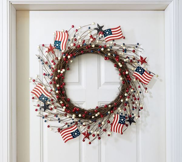 Glitzhome 22"D USA Patriotic Americana Flag andBerries Wreath