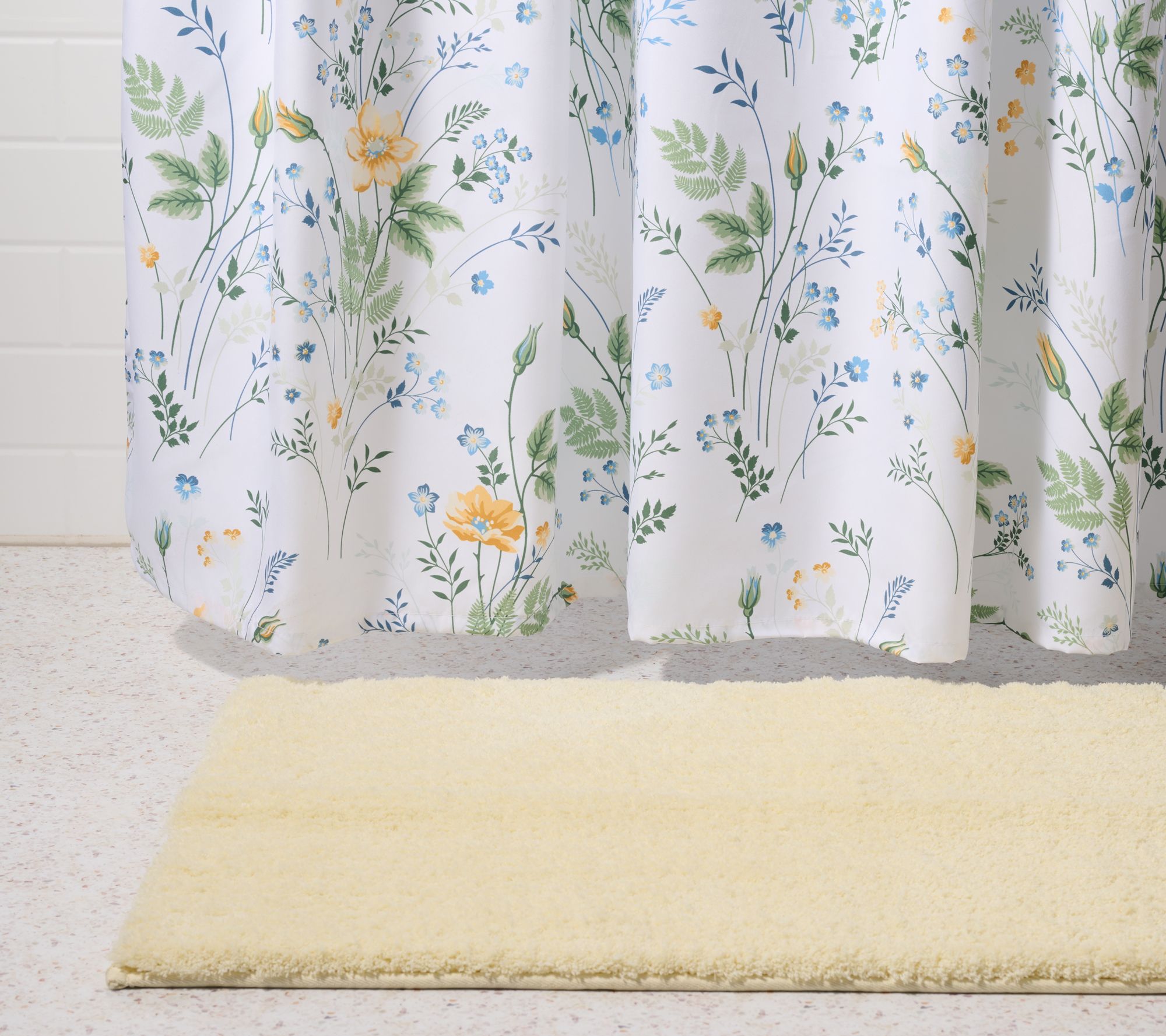 Home Reflections Shower Curtain and Bathmat Bundle