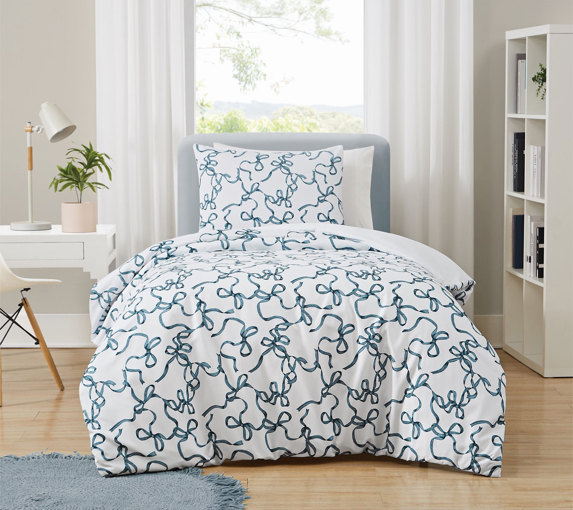 Truly Soft Printed Bow 2 Piece Twin XL Duvet Set