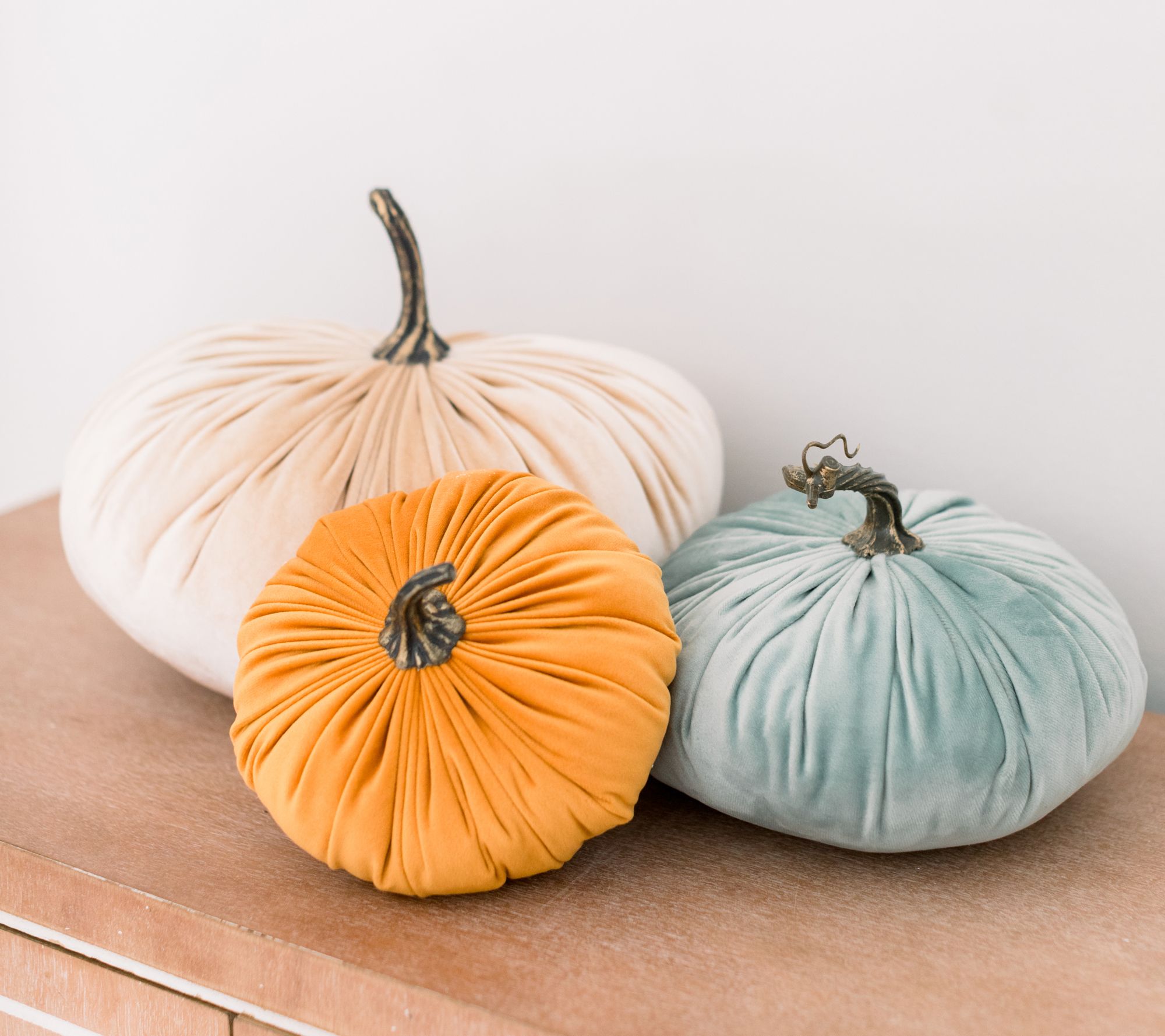 Decorative velvet plush pumpkins