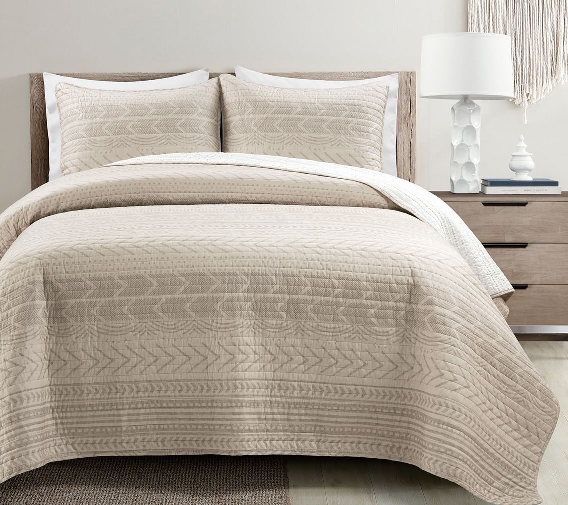 Hygge Geometic Oversized Quilt Set King by LushDecor