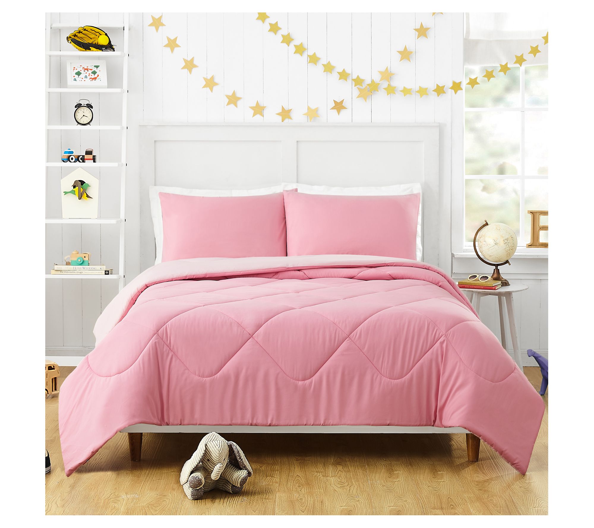 Olivia Pink Full/Queen Comforter Set - 3-Piece