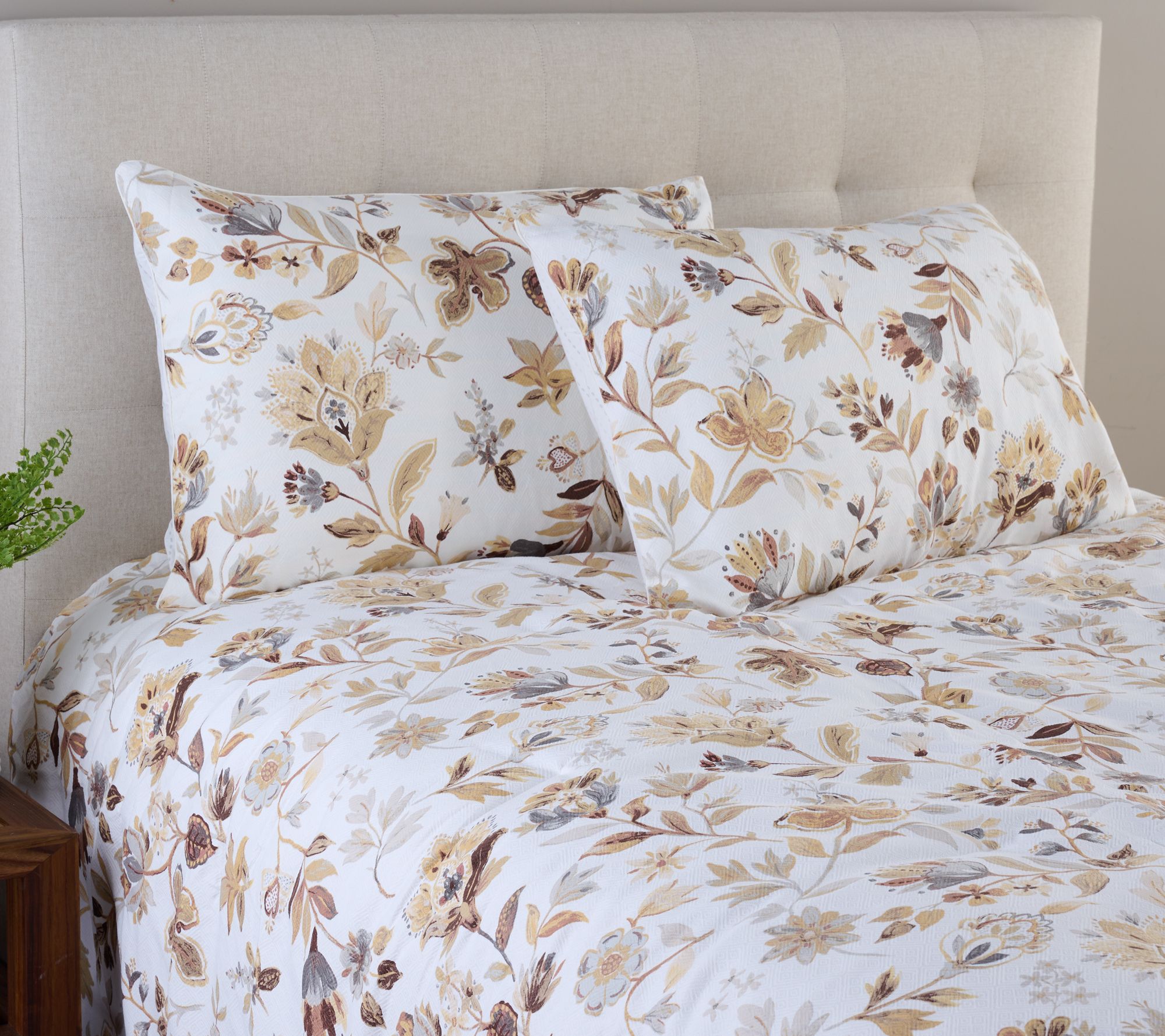 Home Reflection Reversible Jacobean Floral Comforter Set- Queen