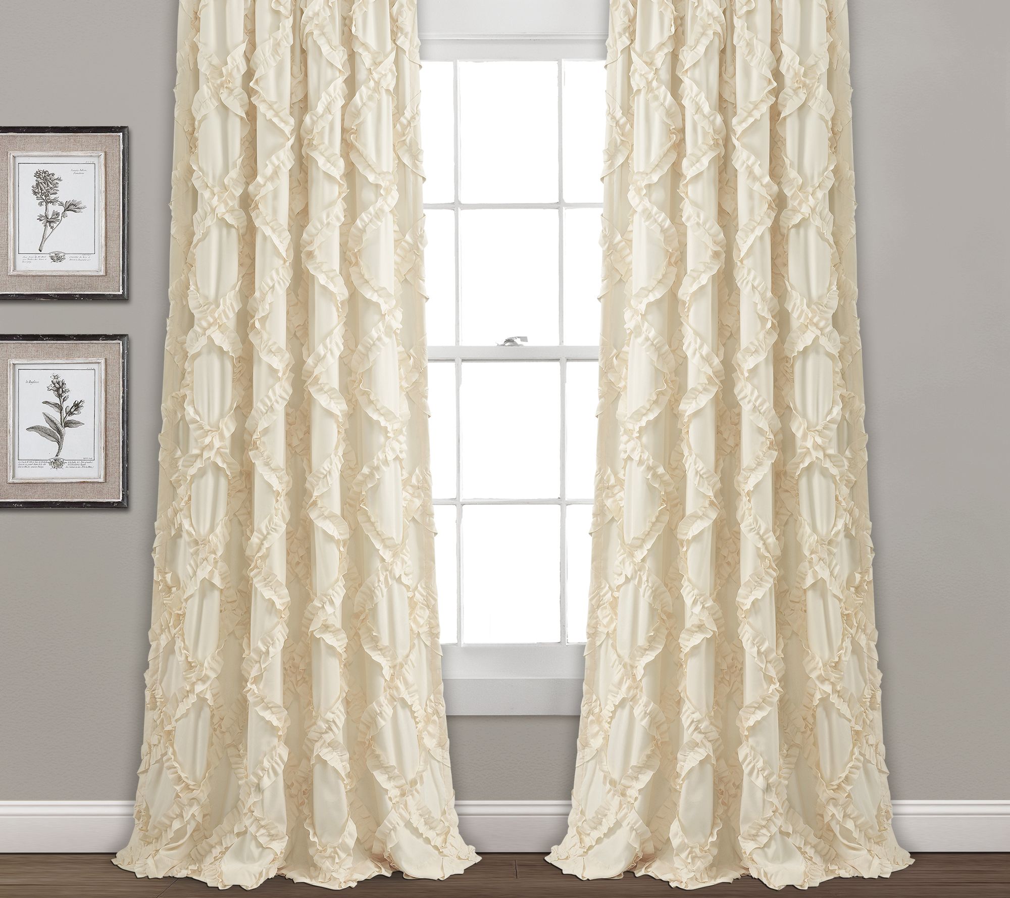 Lush Decor Ruffle Diamond 54" x 95" (2) Windowanels