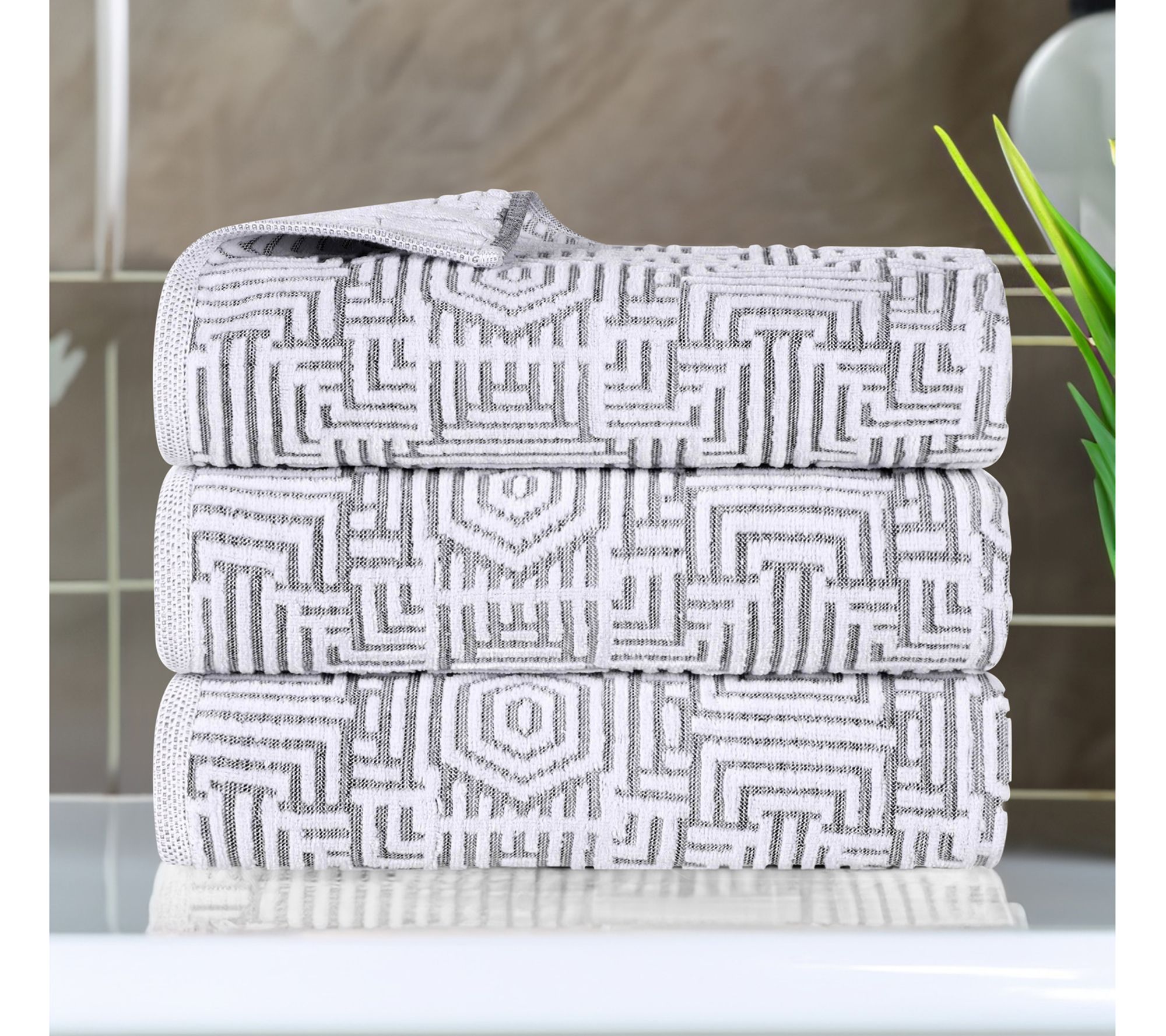 Superior Cotton Jaq Plush Soft Absorbent Bath Towel Set of 3