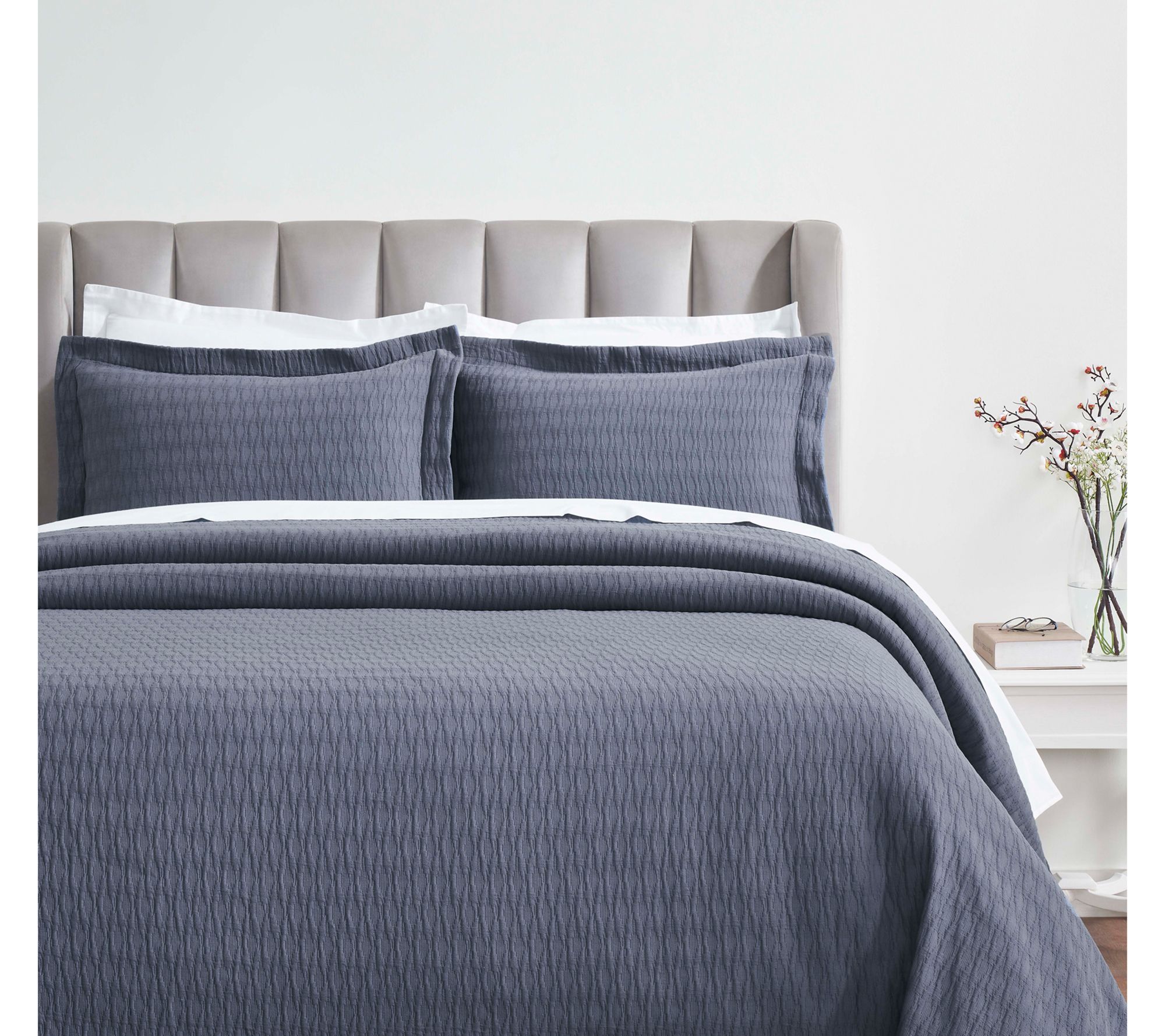 Superior Calvert Cotton Geometric Bedspread & Sham Set, King