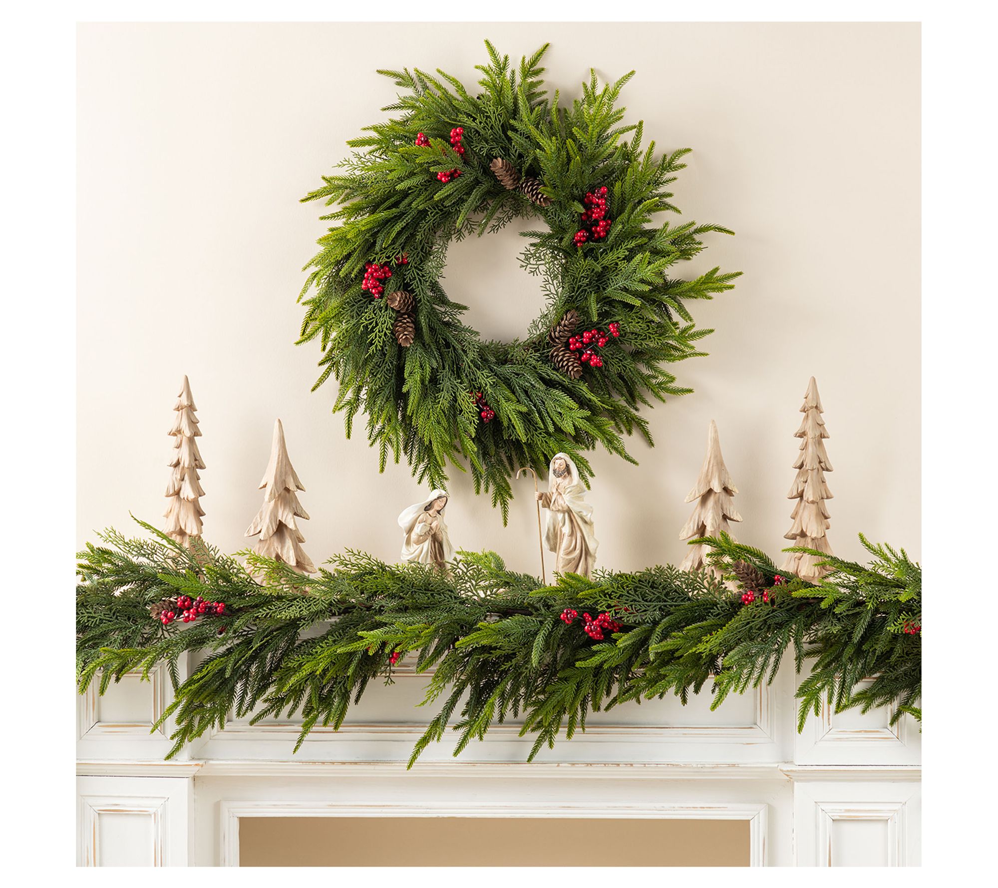 Glitzhome 24" Christmas Wreath with Pinecones and Red Berries