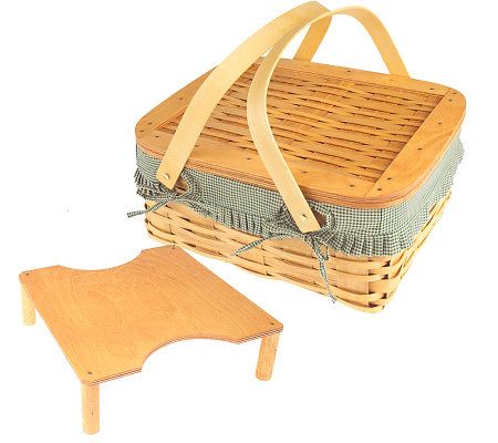 Peterboro Limited Editon Woven Basket w/ Pie Stand & Fabric Liner