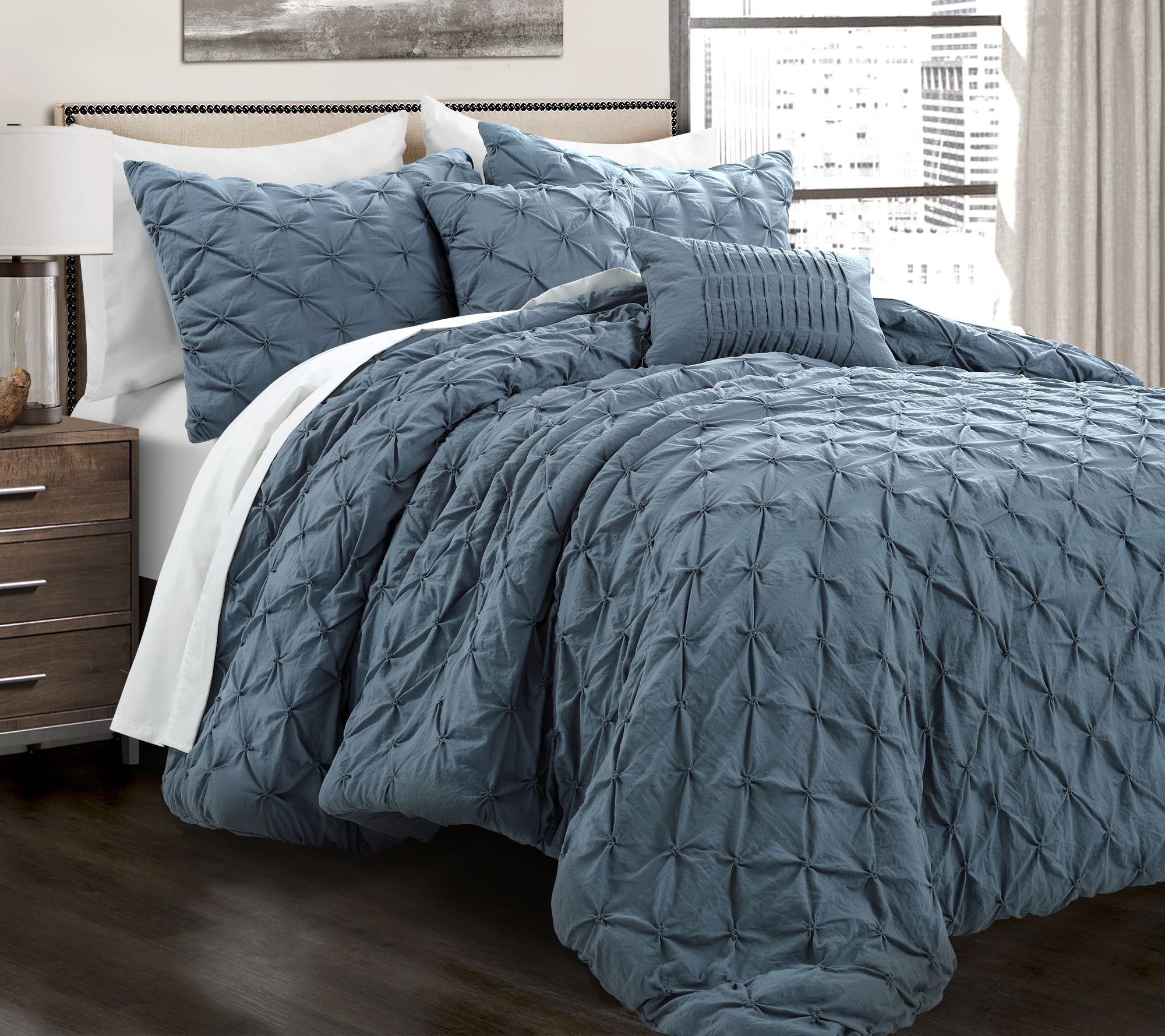 Ravello Pintuck 5-Piece Full/Queen Comforter Set by Lush Decor