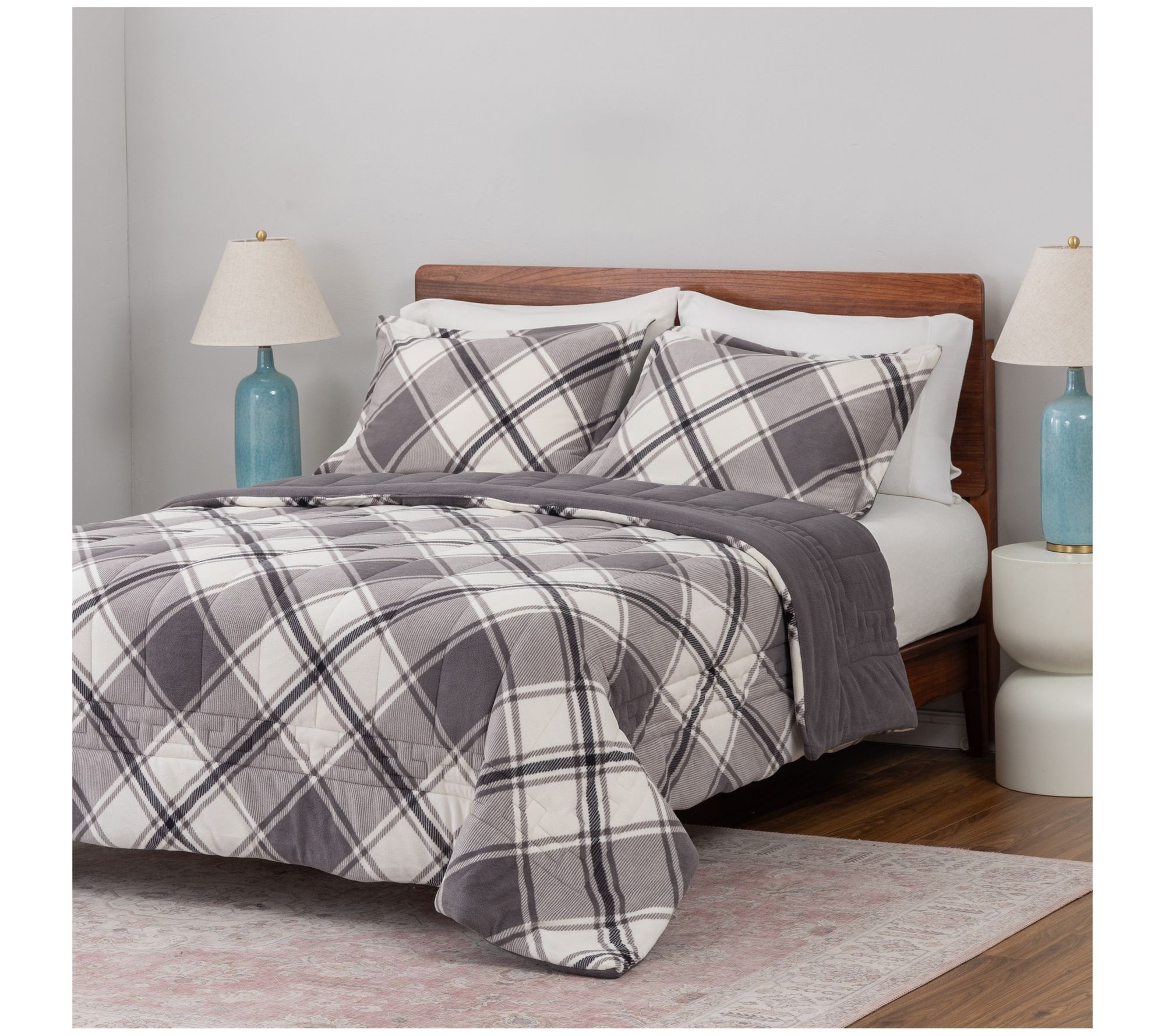 Berkshire Polarfleece Diamond Plaid Comforter & Sham Set- King