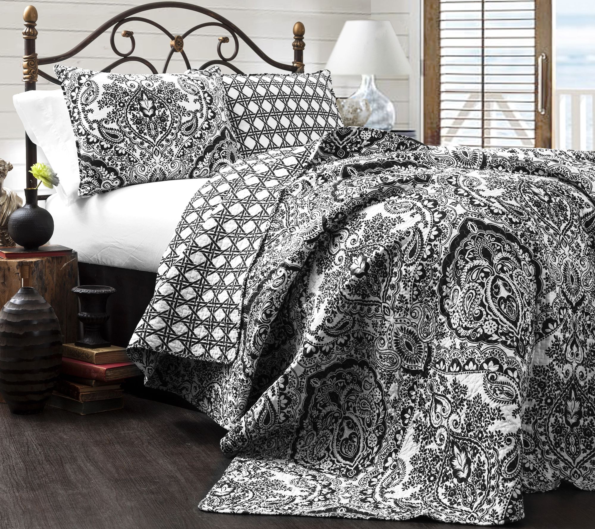 Aubree 3-Piece King Quilt Set by Lush Decor