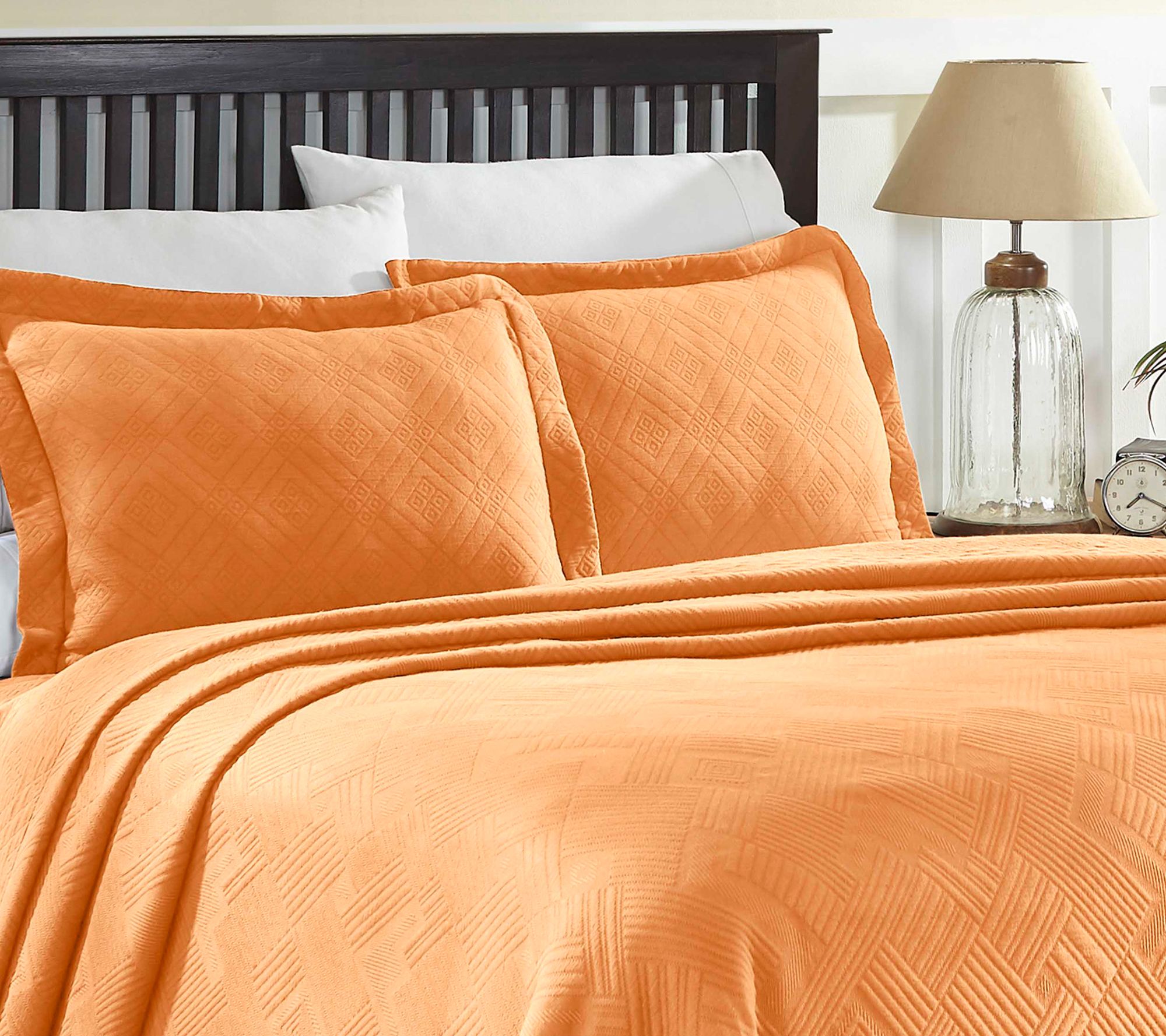 Superior Geometric Fret Cotton Scalloped Bedspread Set, Full