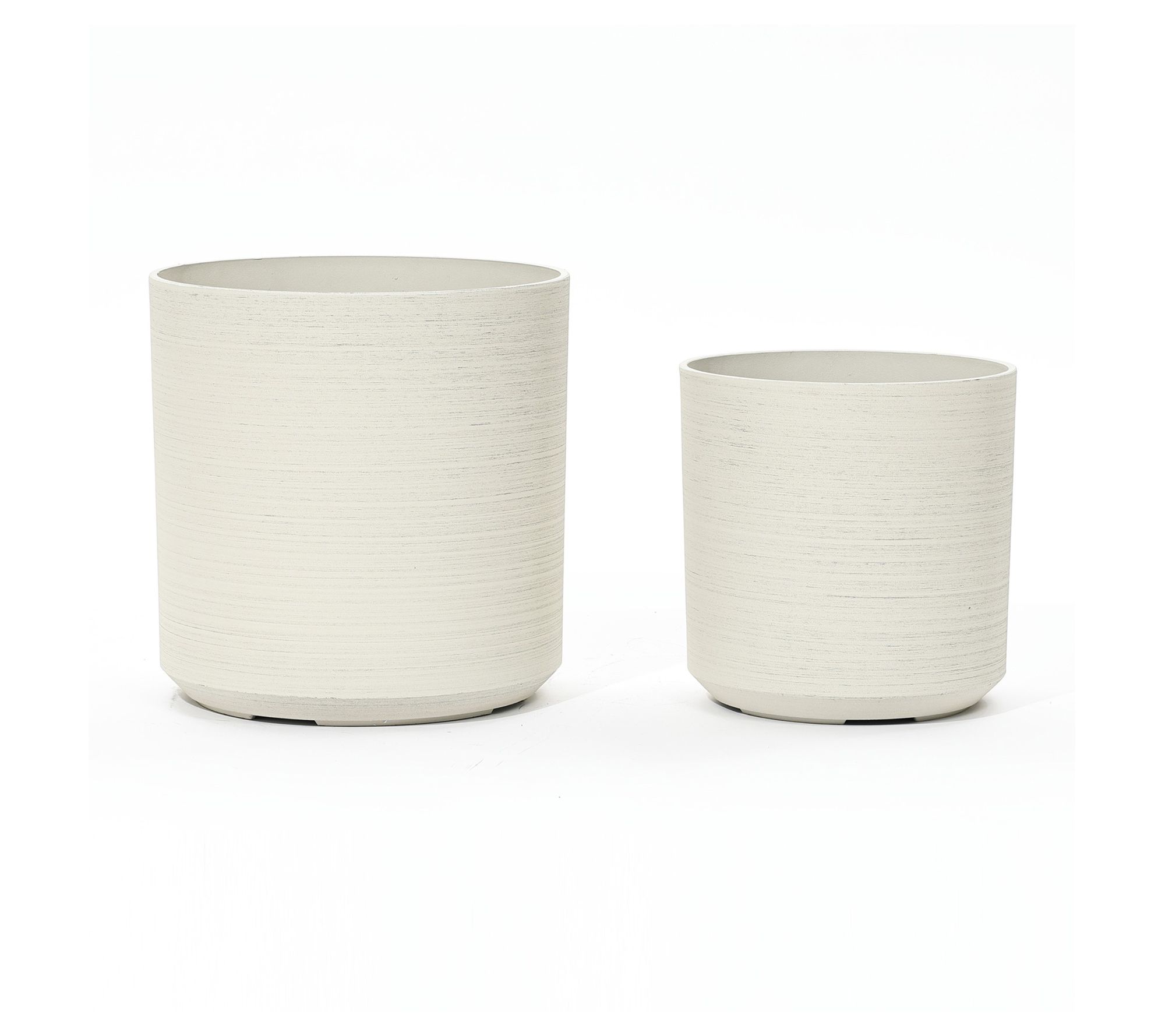 LuxenHome 2-Piece Round Plastic Planters Set, Cortina Cream