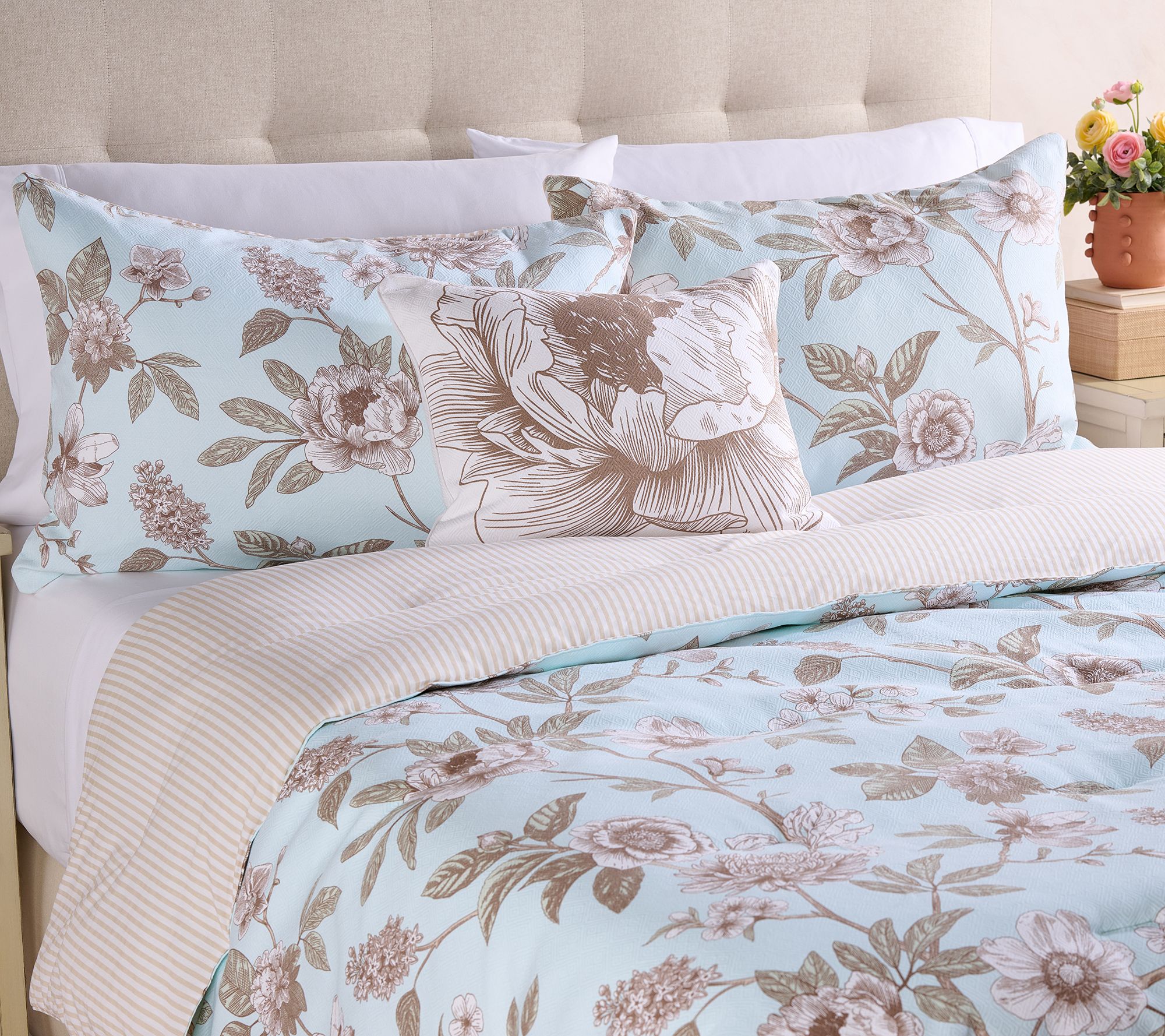 Home Reflections Garden Toile Comforter Set - Full