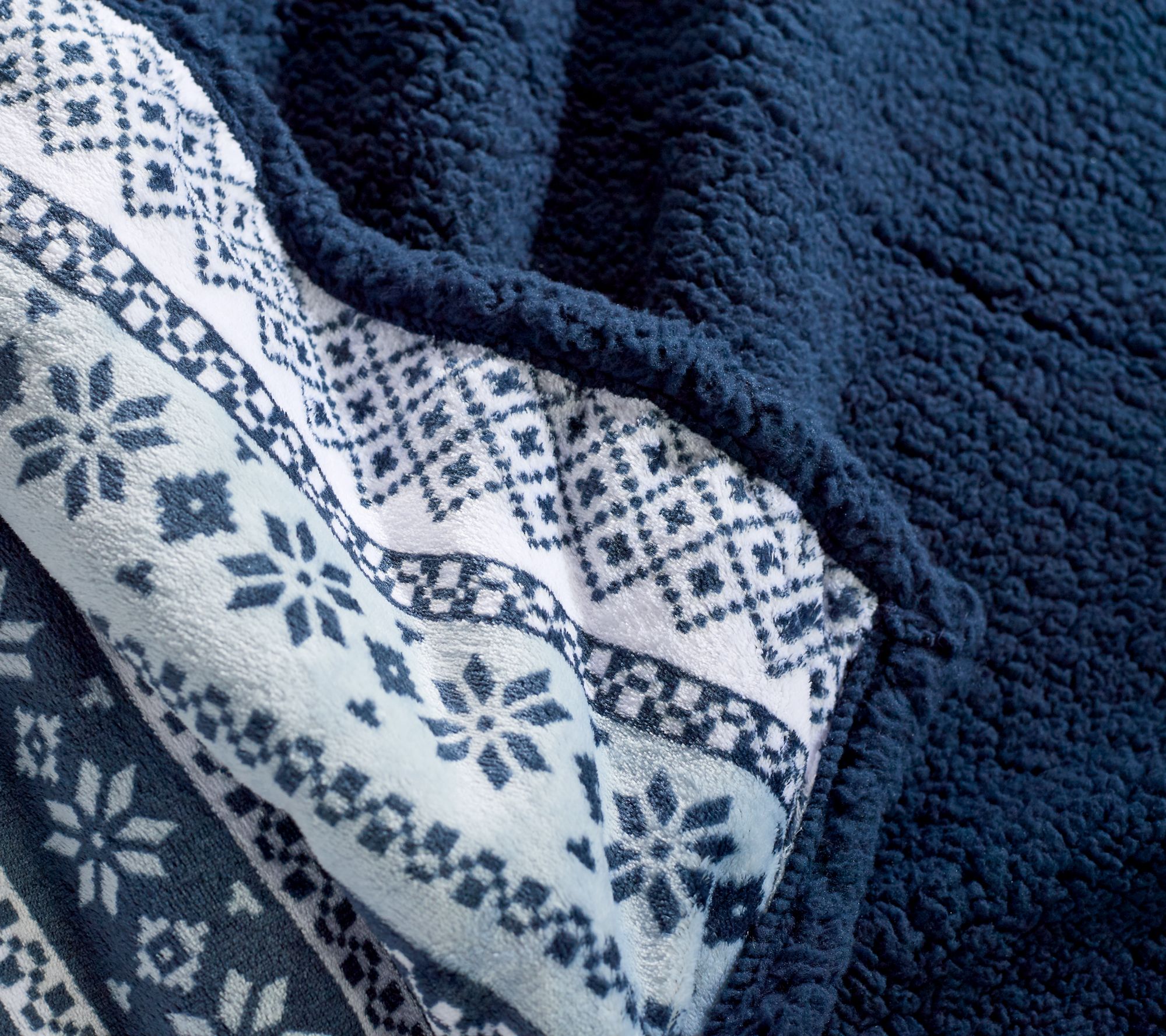 Berkshire Blanket Velvet Soft/Sherpa Fair Isle Print Blanket Twin