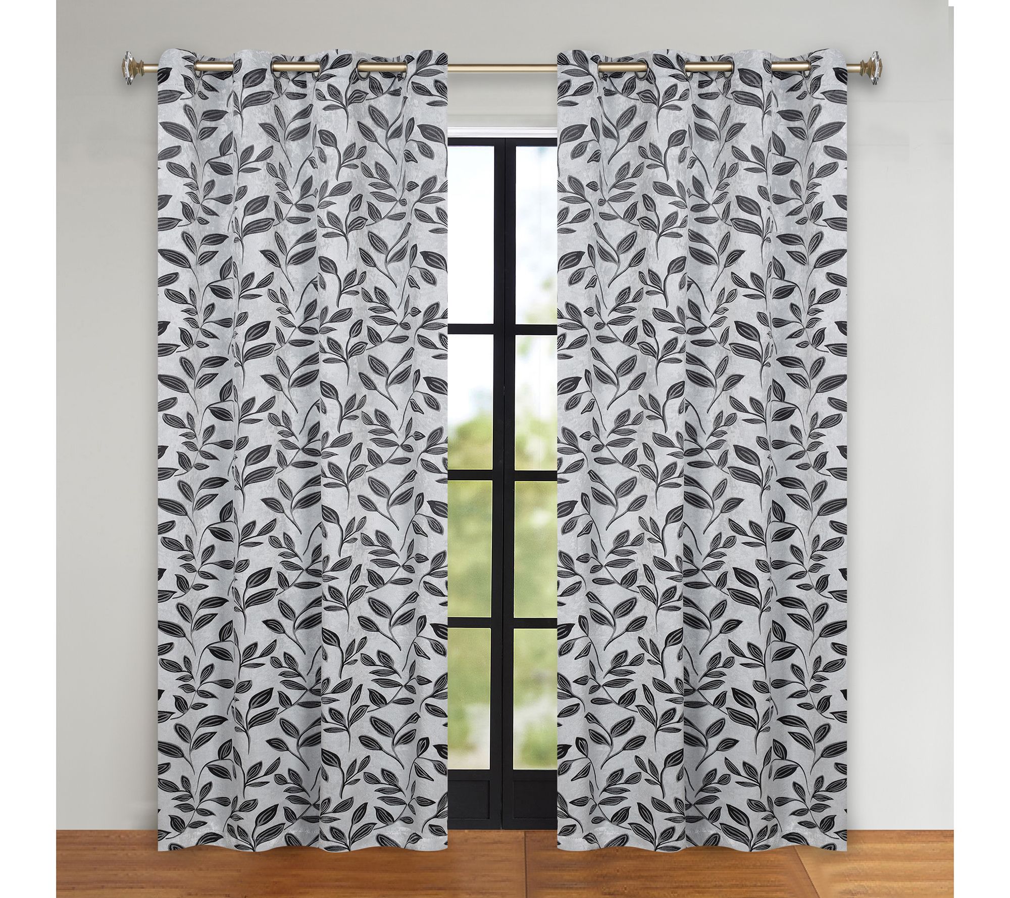 Superior Bohemian Leaves Blackout 2-Piece Curtain Set, 52x120