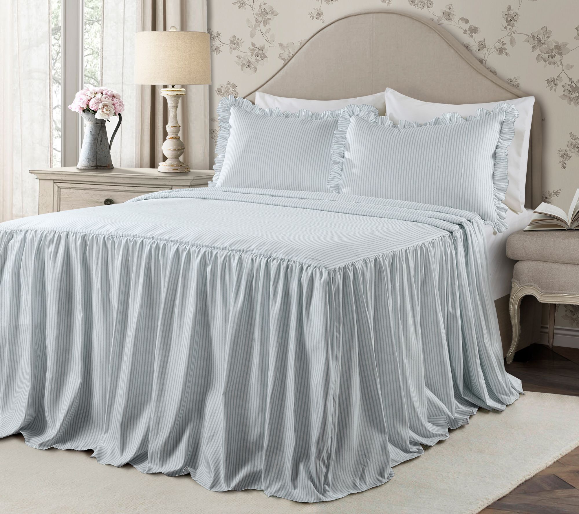 Lush Decor Ruffle Skirt Bedspread, 3 Piece Set, outlet Full, White