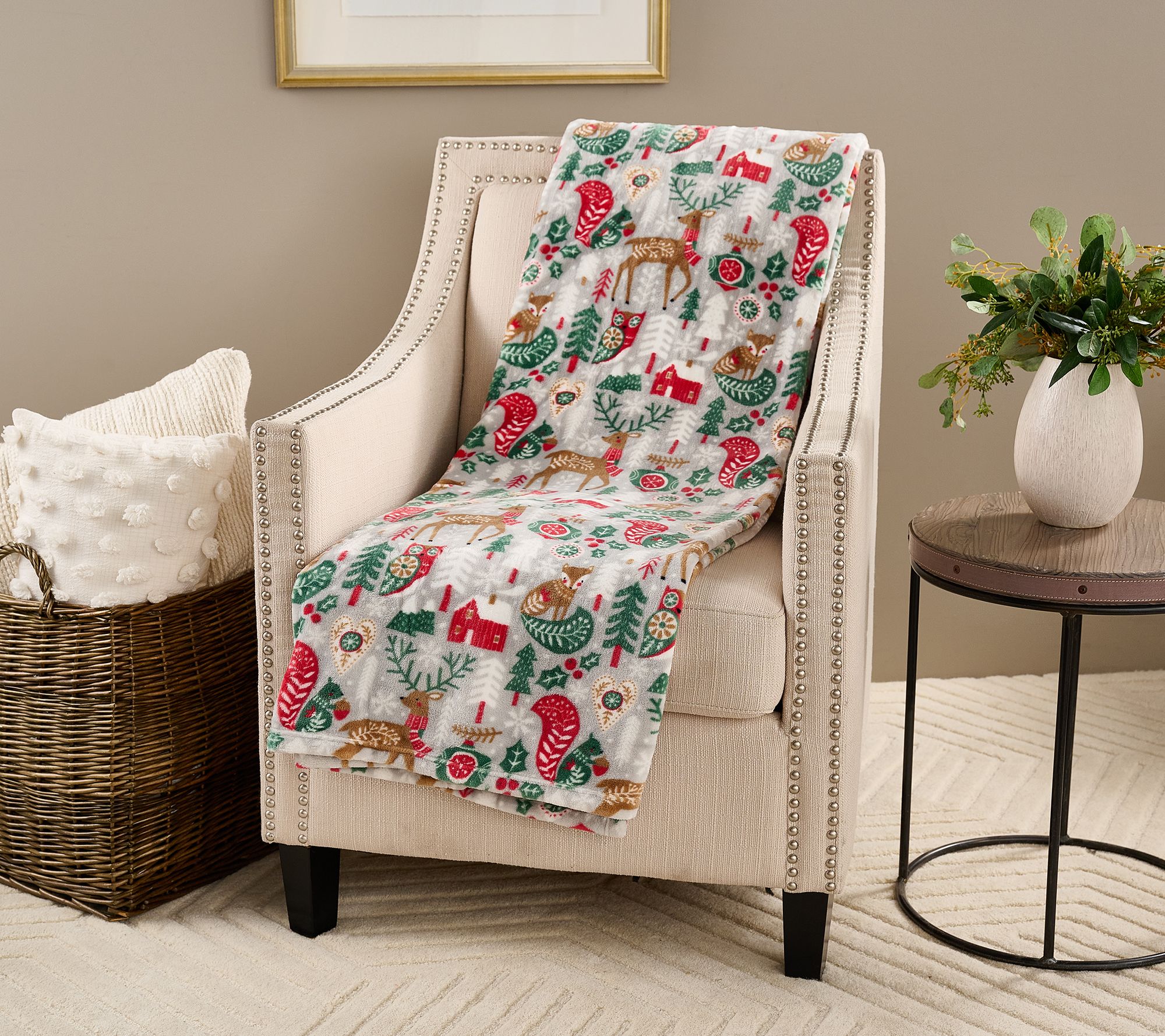 Kringle Express Oversized 60" x 80" Holiday Printed Throw