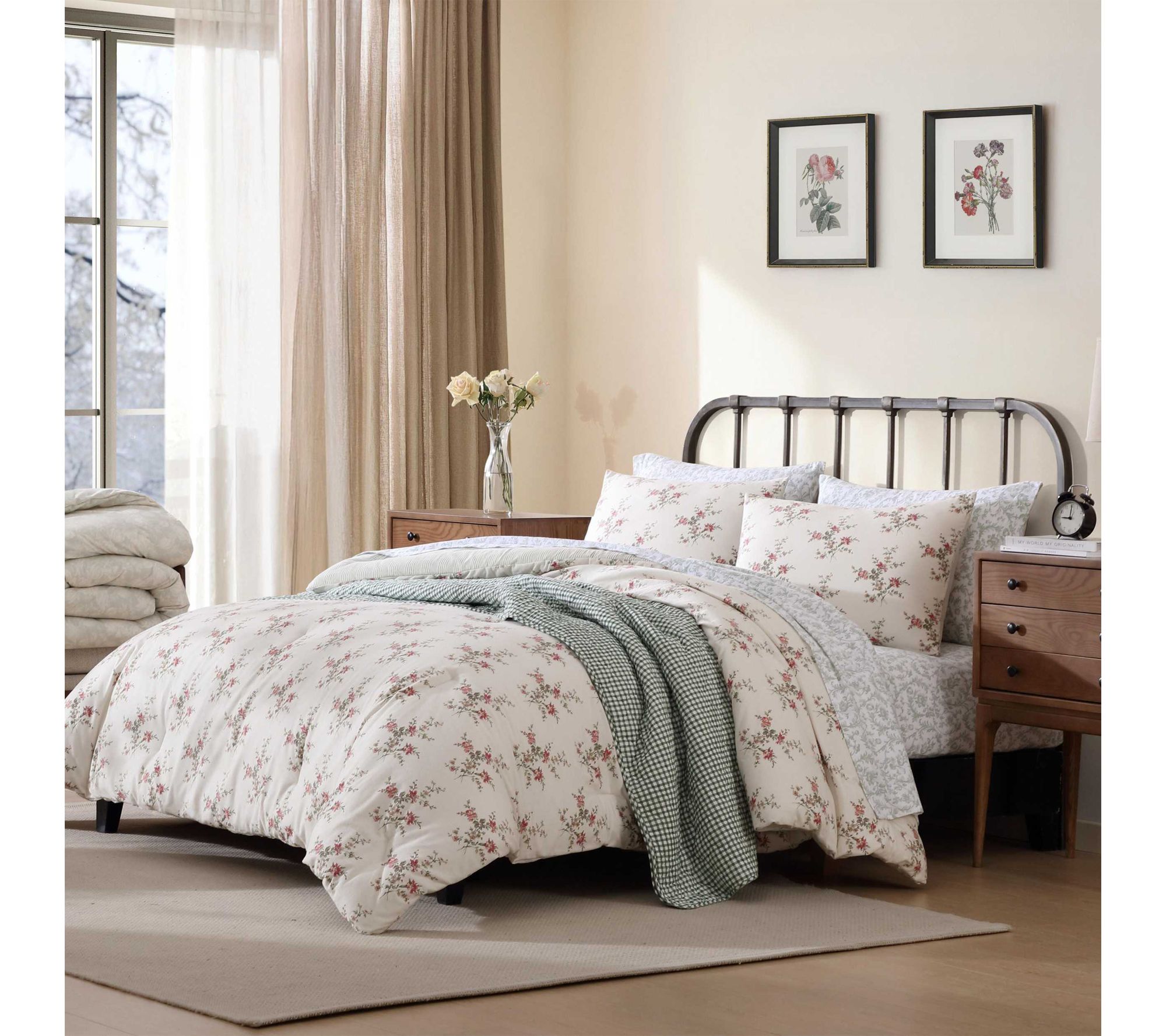 Laura Ashley Jessika Cotton Flannel Twin Comforter Set