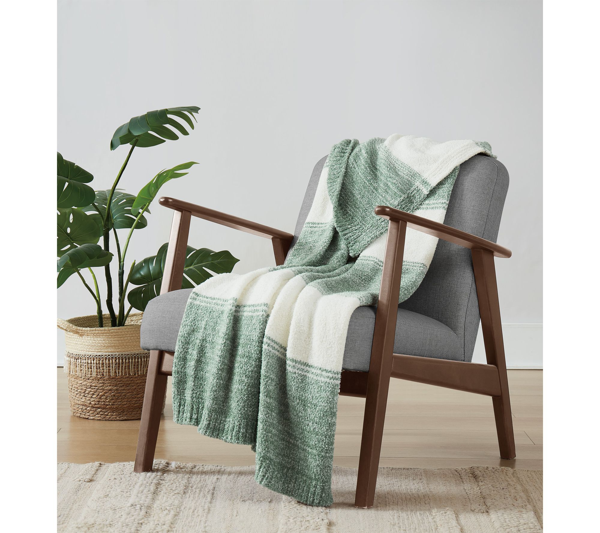 Brooklyn Loom Feathered Ombre 50x70 Throw