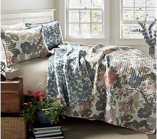 NEW Waverly Charismatic Honeysuckle Reversible 4 Pc King Quilt Set 104x90 