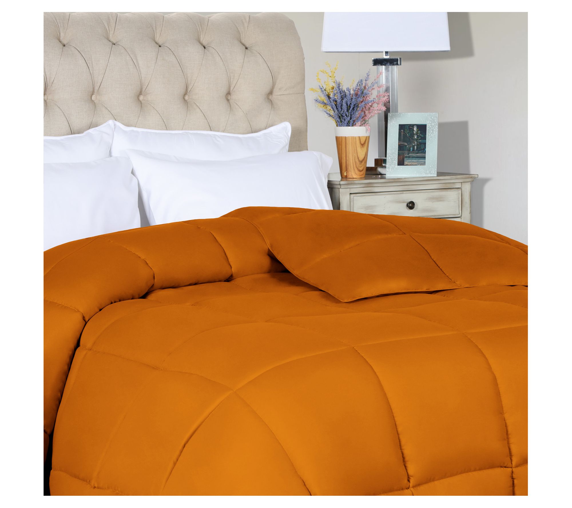 Superior Solid Reversible Down Alternative Comforter Full