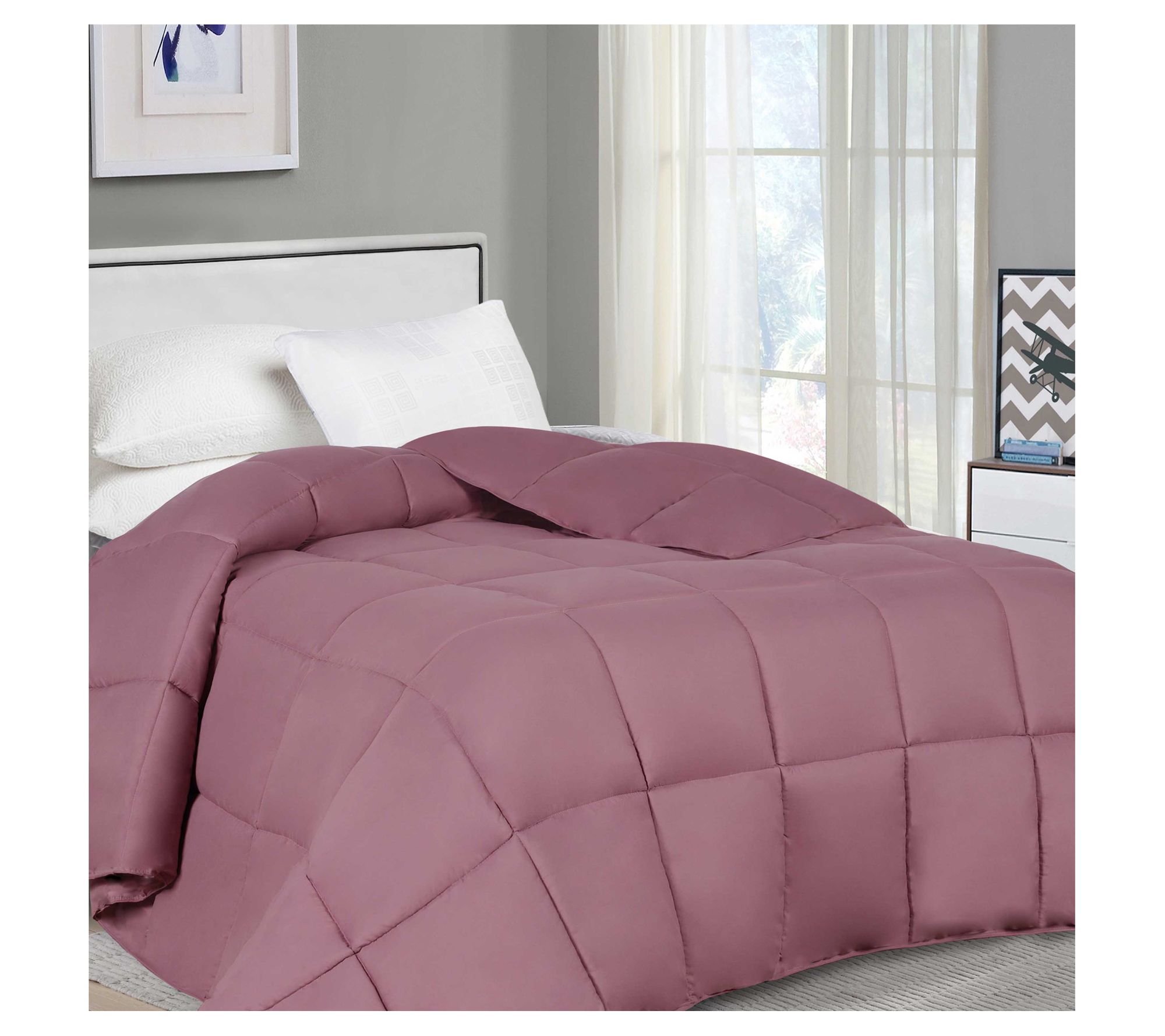 Superior Solid Reversible Down Alternative Comforter- Full