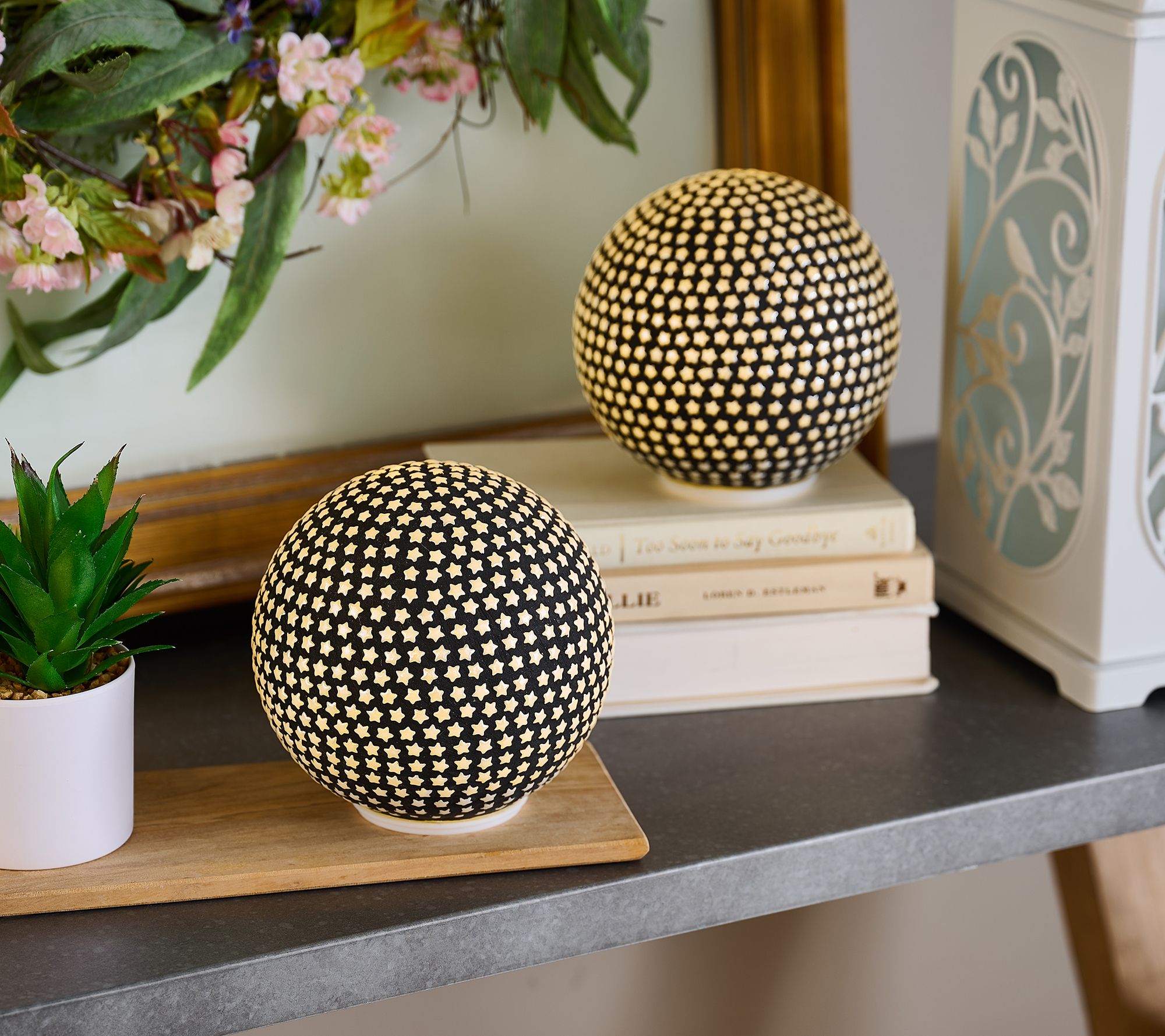 "As Is" Set of (2) 6" Illuminated Glass Star Spheres-Valerie