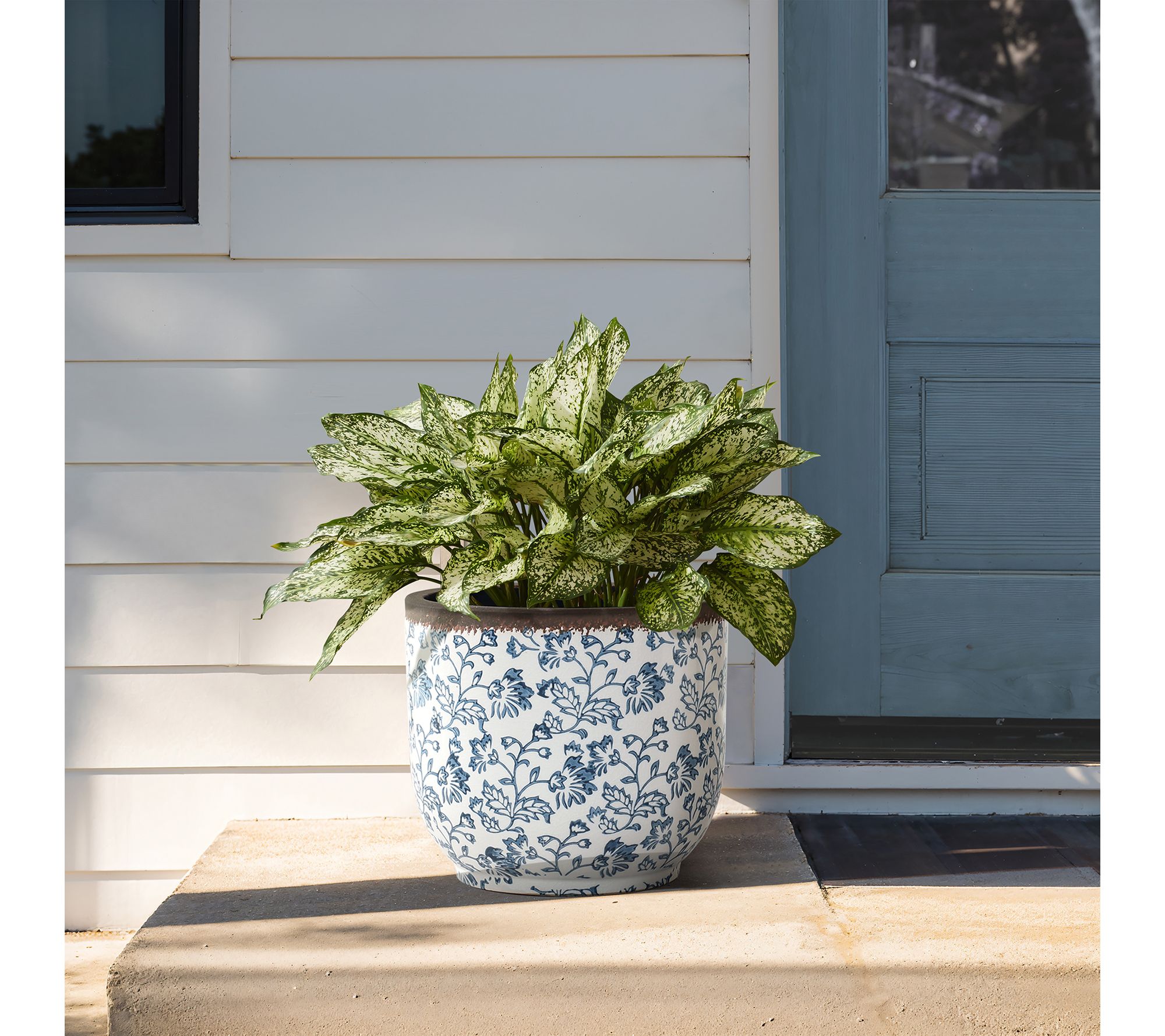 LuxenHome Blue Floral Ceramic Planter, 12.2