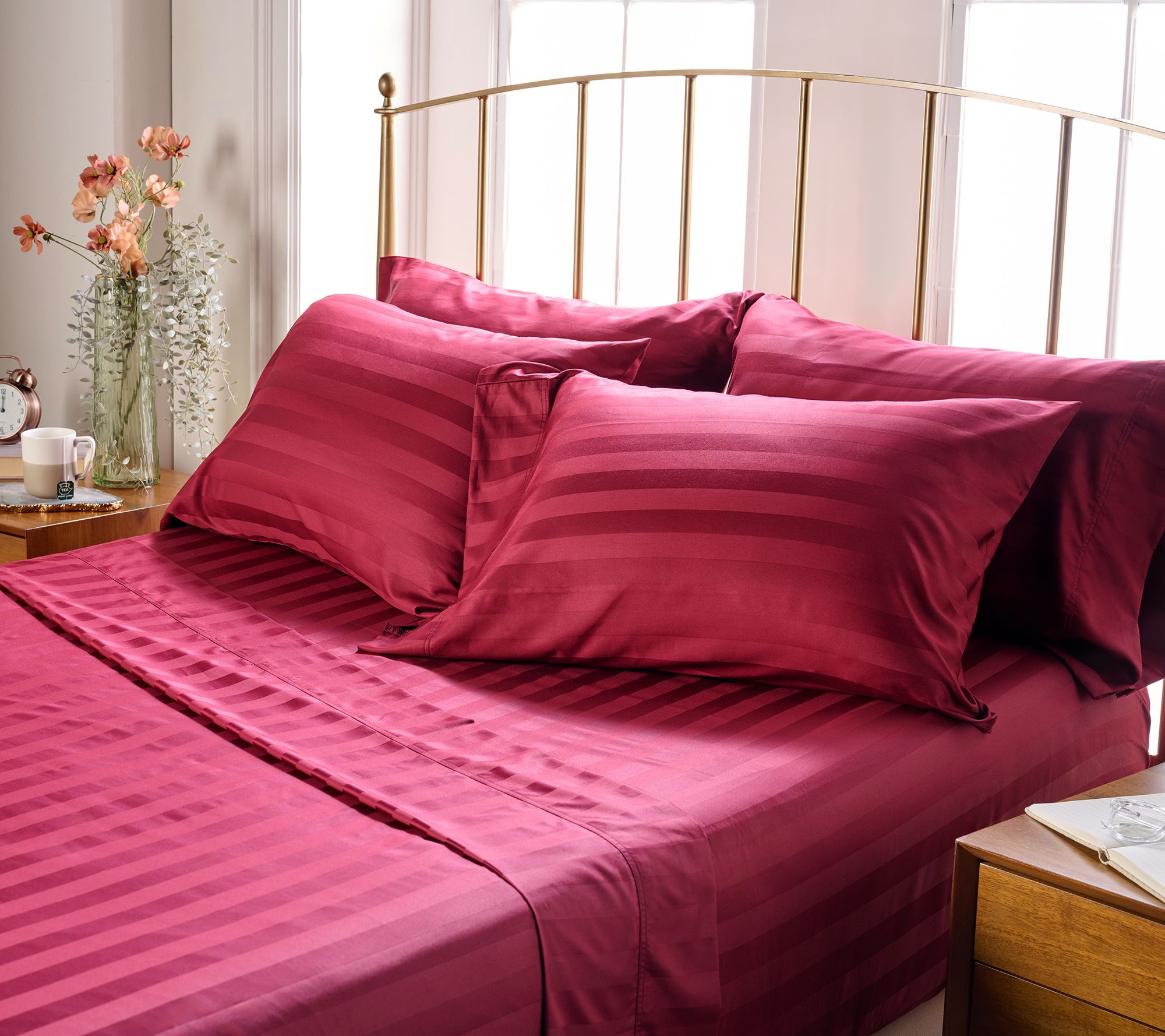 Northern Nights 500TC Wrinkle Defense Sheet Set w/ Extra Cases