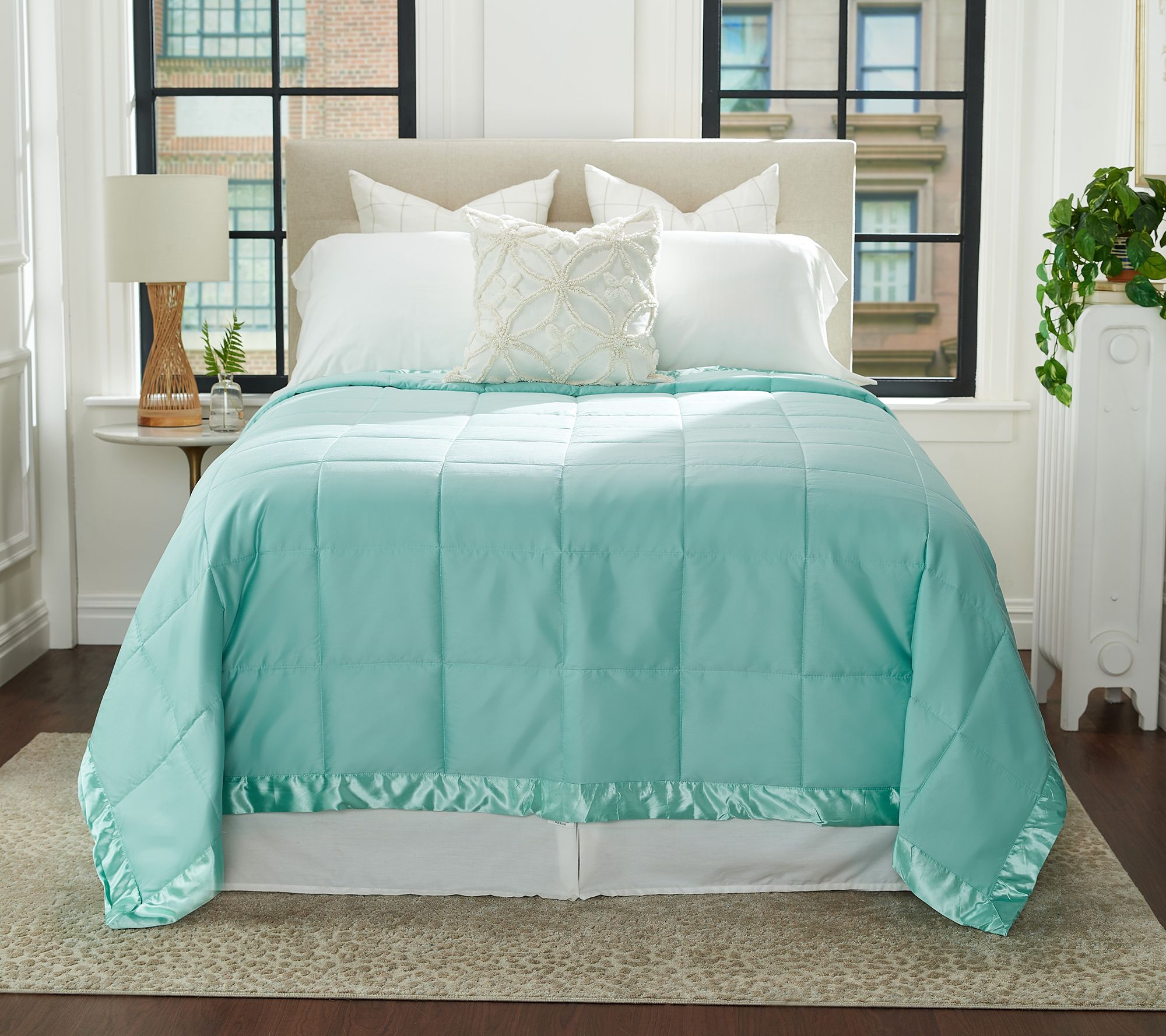 Scott Living 400TC Cotton/ Tencel Down Alternative Blanket Twin