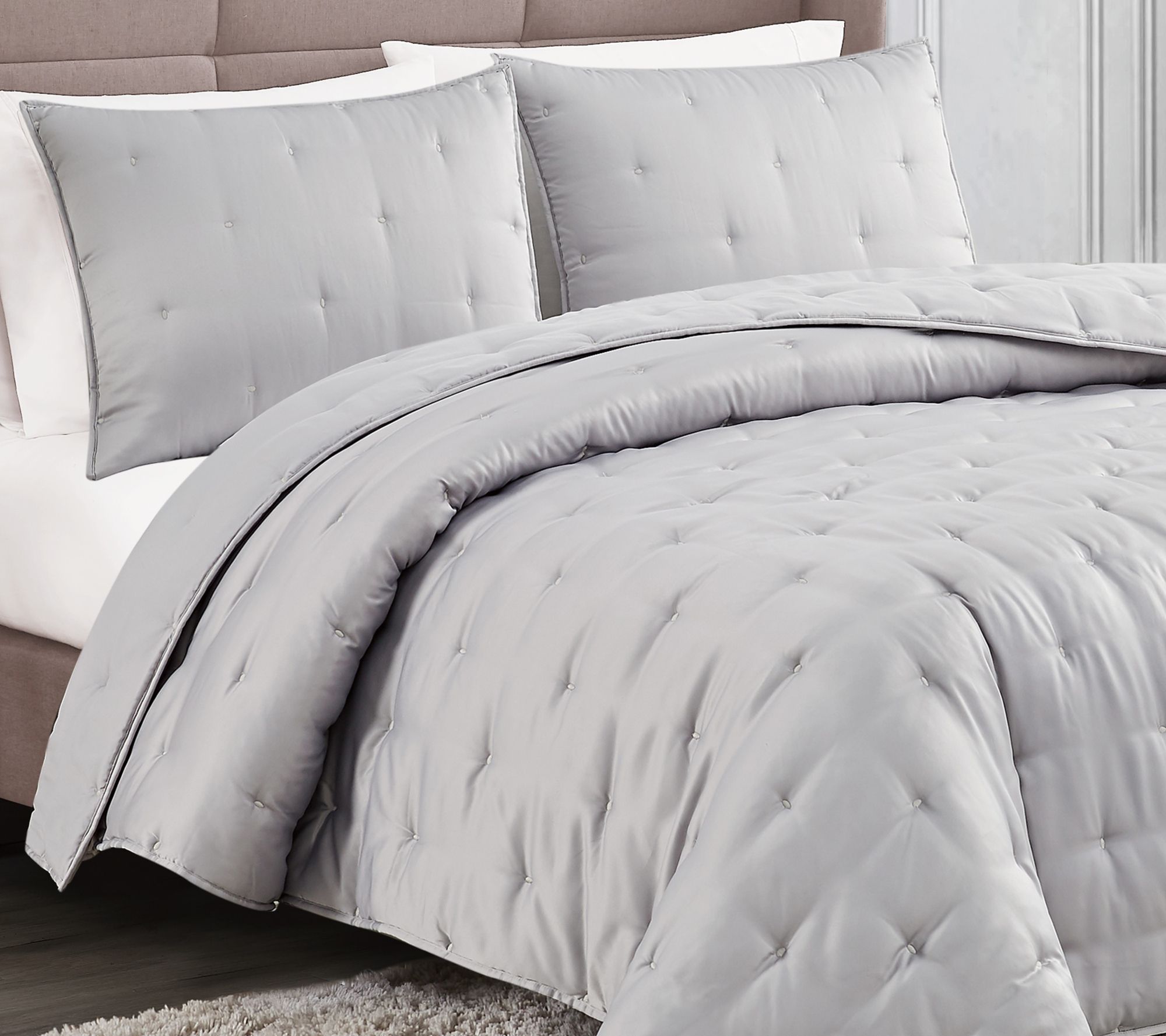 Badgley Mischka Home Tufted Matte SatinF/Q Quilt Set