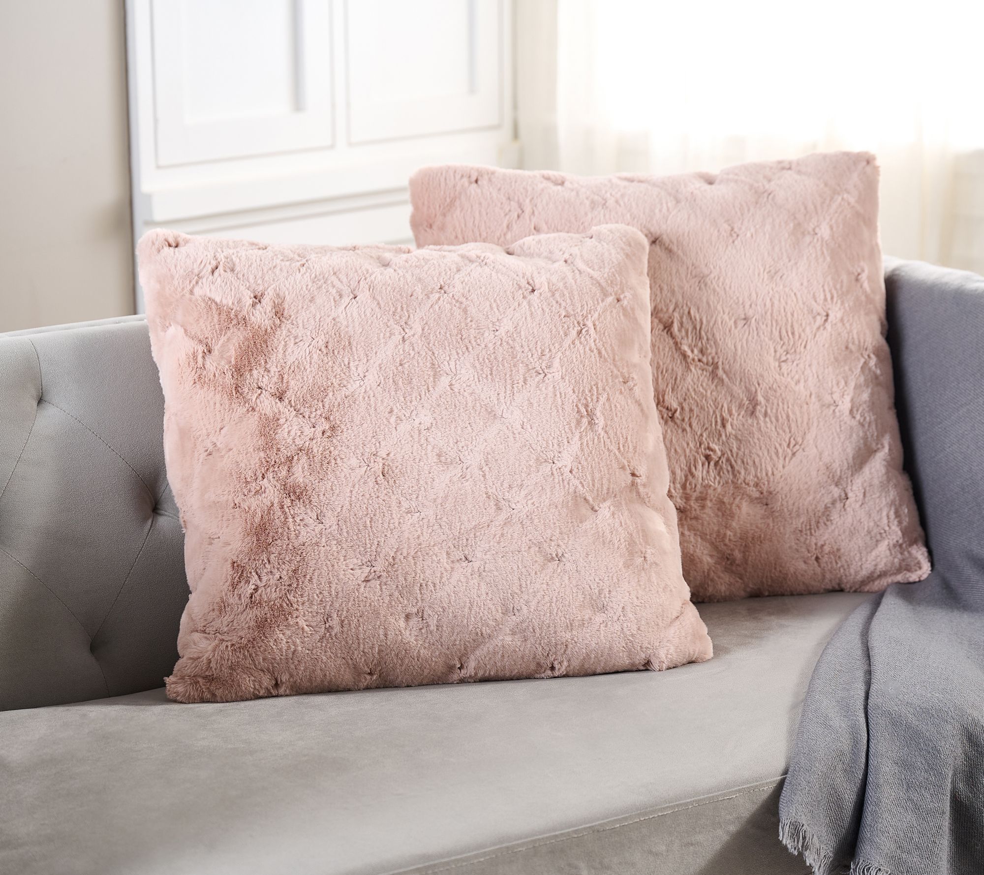 Hotel du Cobb Set of 2 Quilted Pillows by Dennis Basso