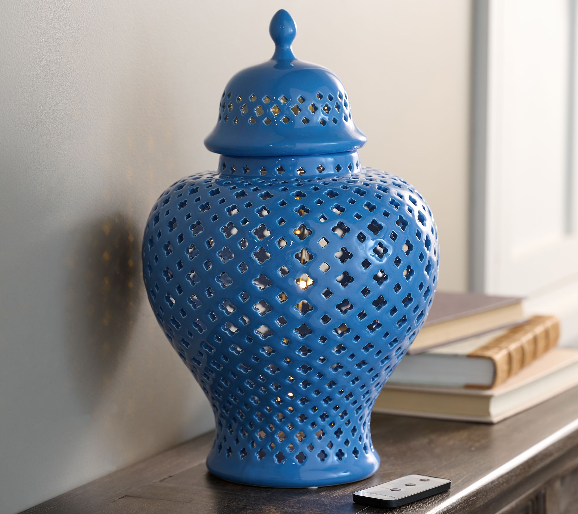 "As Is" Hotel du Cobb Lantern Ginger Jar with LED Light and Remote